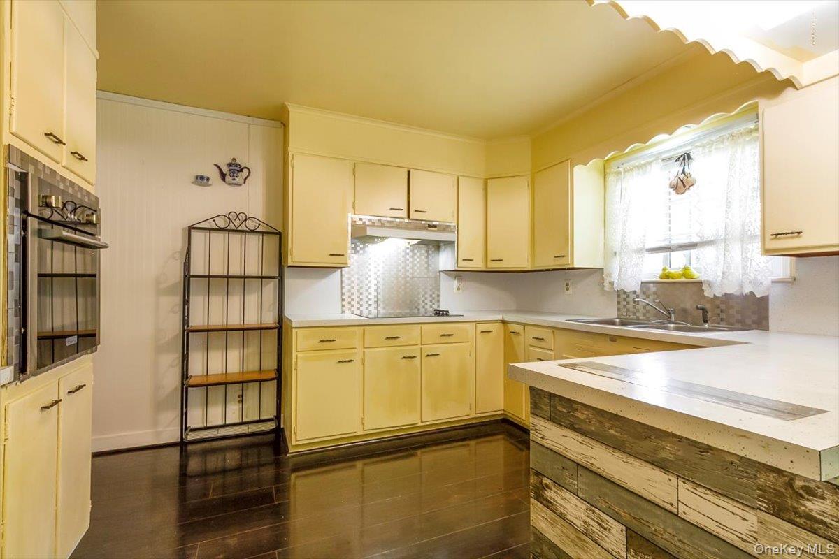 Single Family Priscilla  Dutchess County, NY 12603, MLS-906221-12