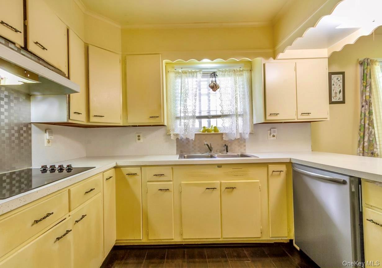 Single Family Priscilla  Dutchess County, NY 12603, MLS-906221-9