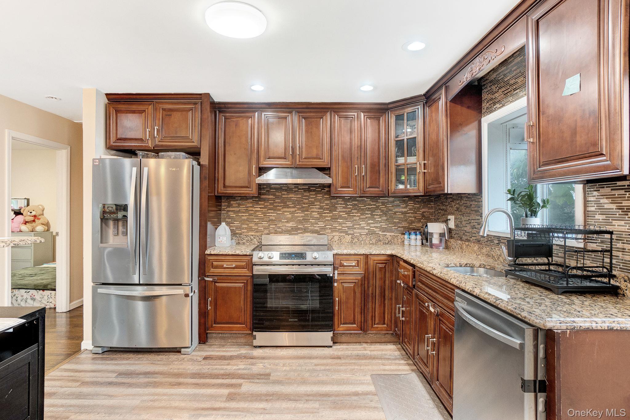 Single Family 1st  Nassau County, NY 11801, MLS-906230-4