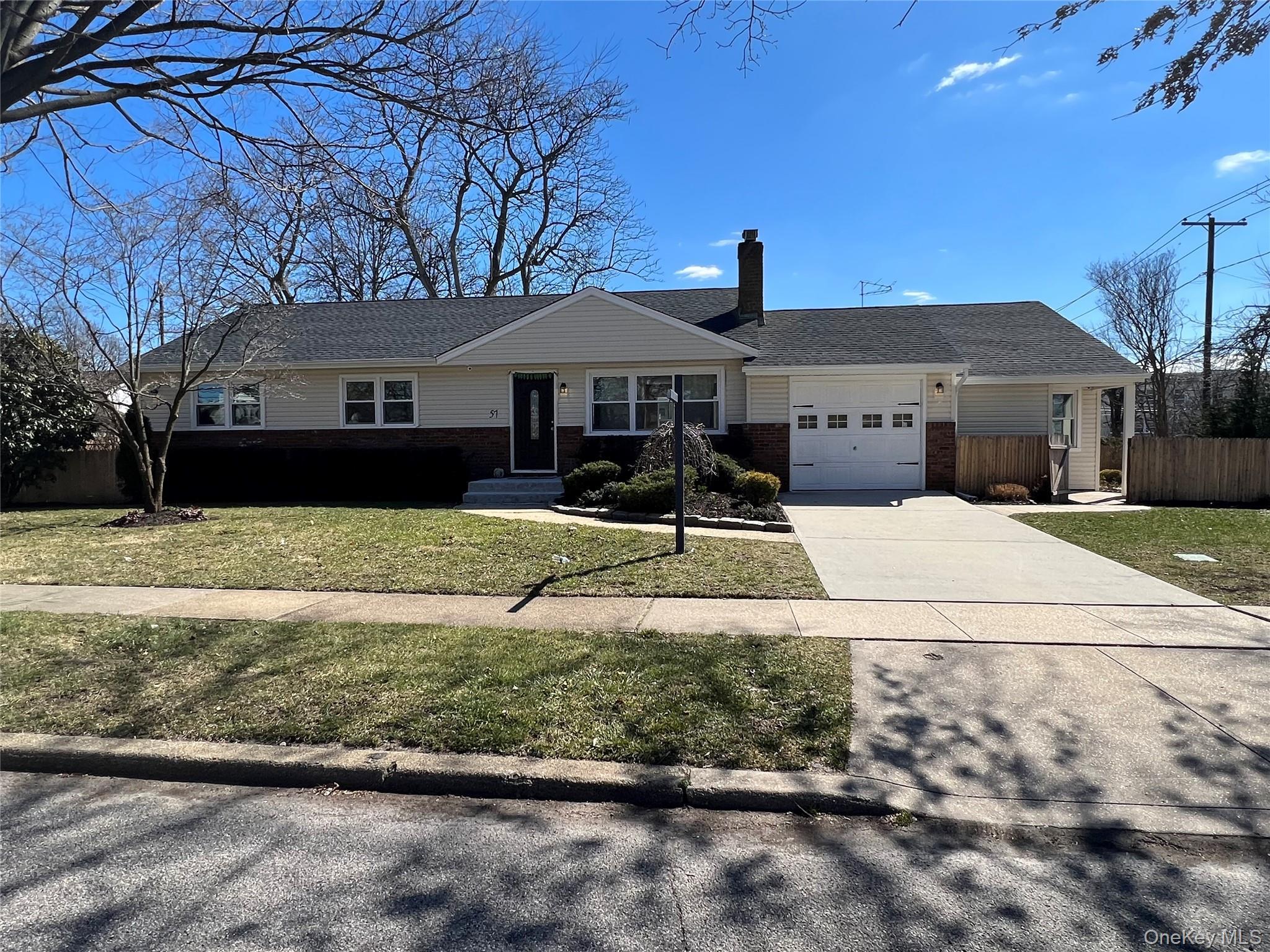 Single Family 1st  Nassau County, NY 11801, MLS-906230-6