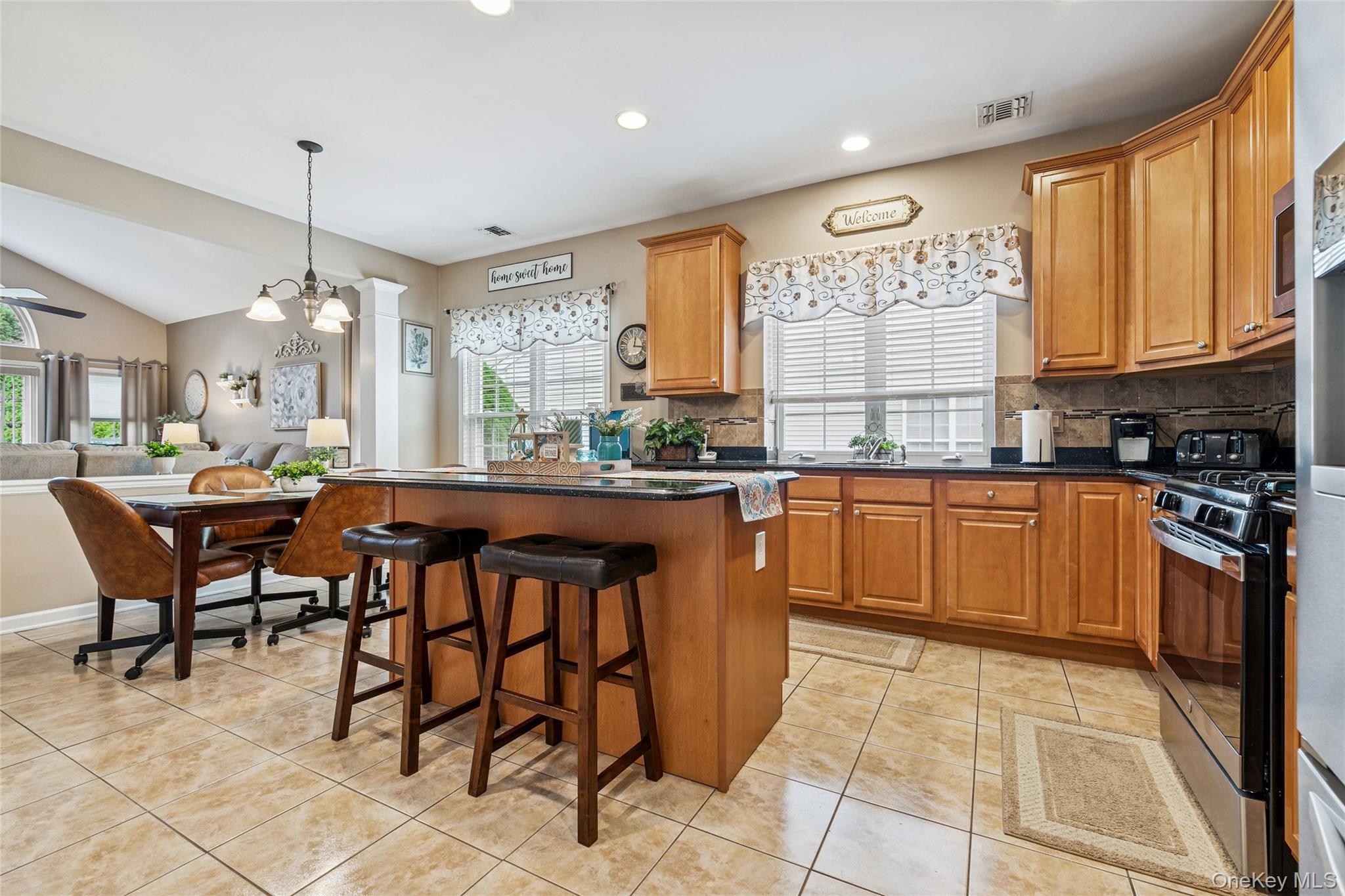 Condo Louden  Suffolk County, NY 11766, MLS-906234-12