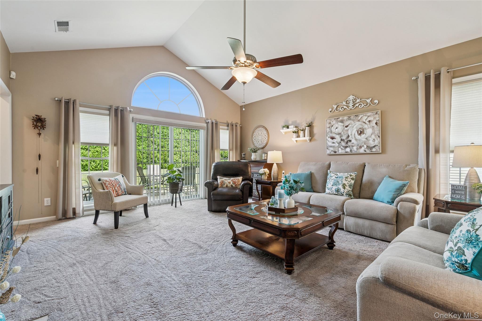 Condo Louden  Suffolk County, NY 11766, MLS-906234-19