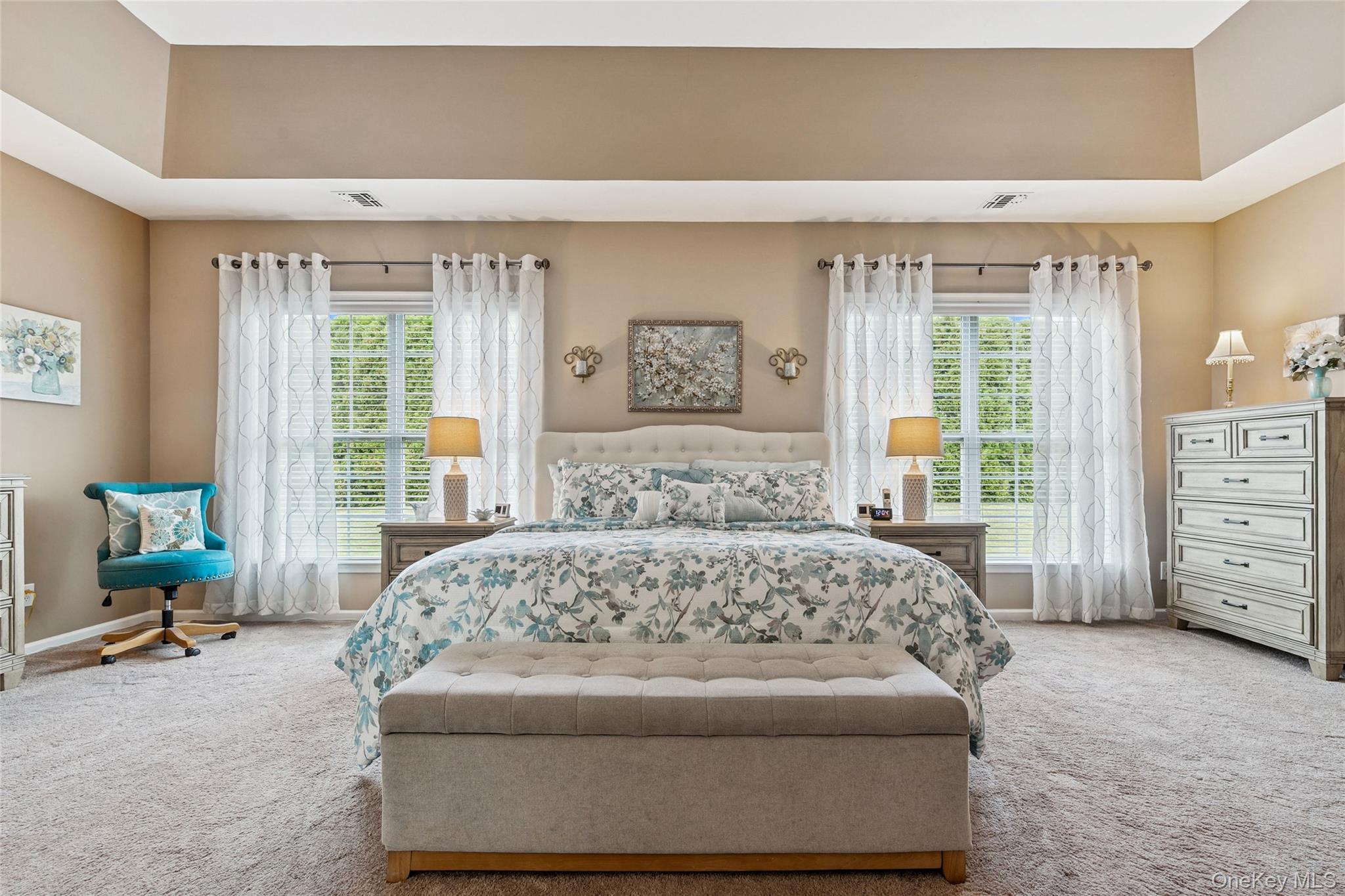 Condo Louden  Suffolk County, NY 11766, MLS-906234-21