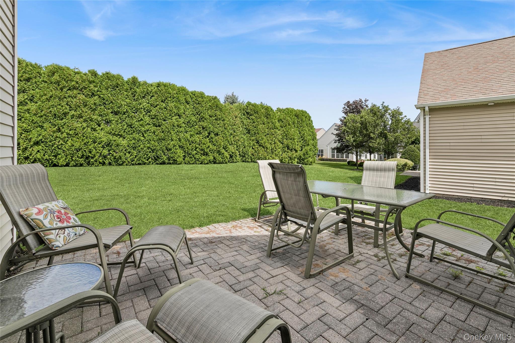 Condo Louden  Suffolk County, NY 11766, MLS-906234-38