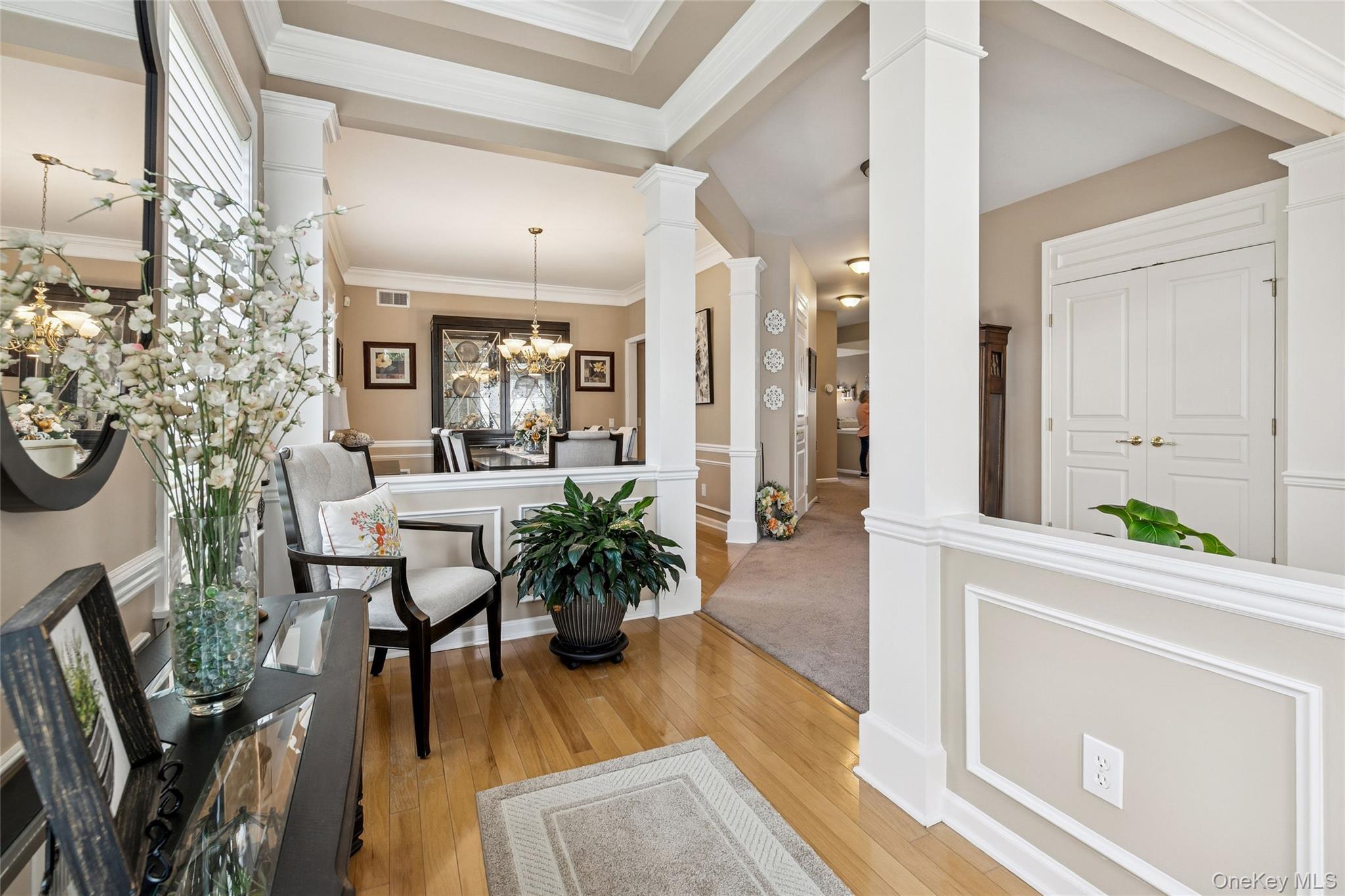 Condo Louden  Suffolk County, NY 11766, MLS-906234-6