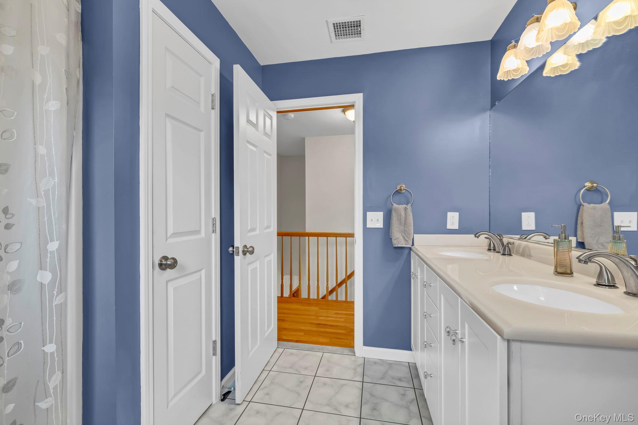 Single Family Quannacut  Ulster County, NY 12566, MLS-906246-22