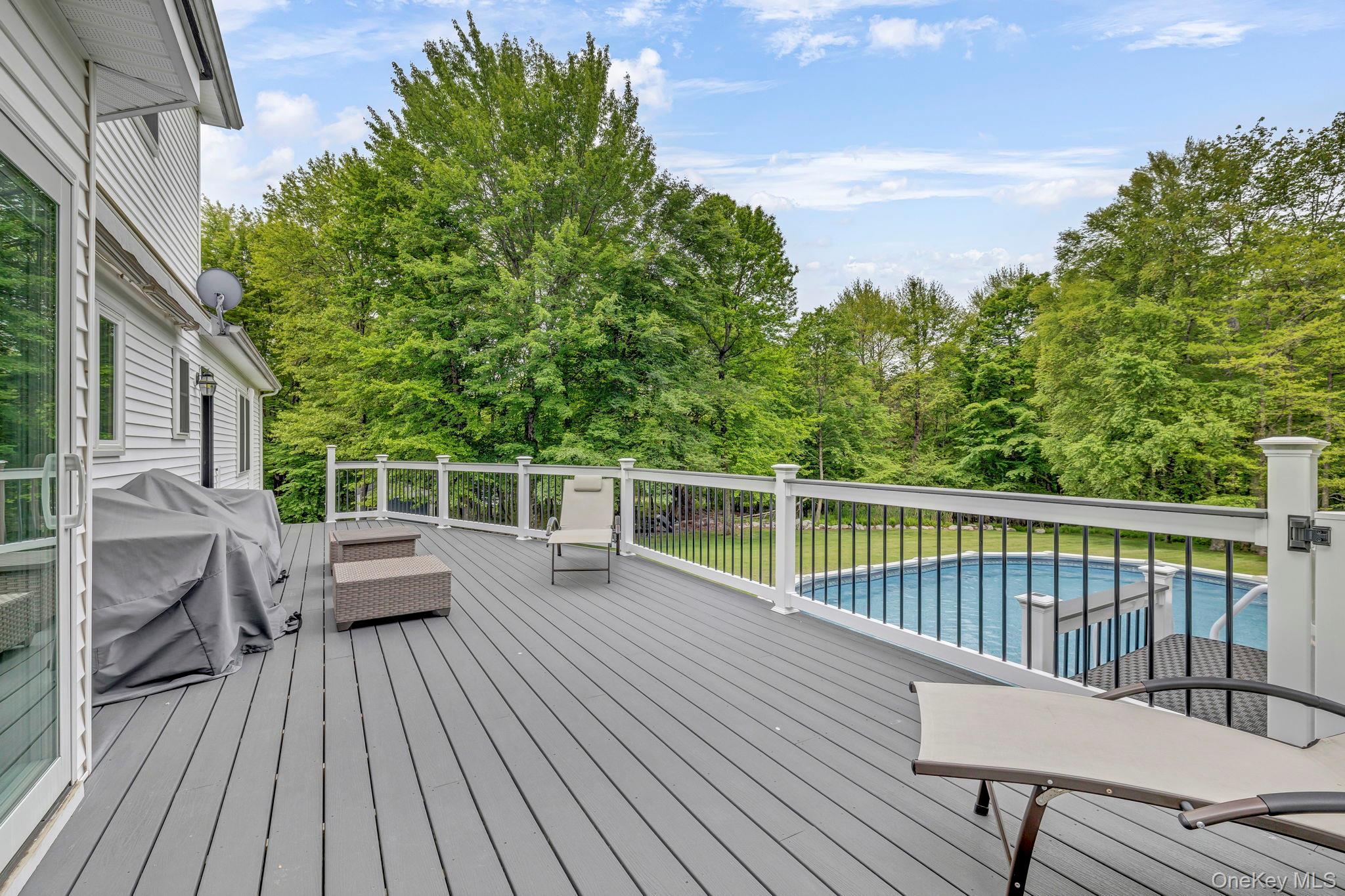 Single Family Quannacut  Ulster County, NY 12566, MLS-906246-32