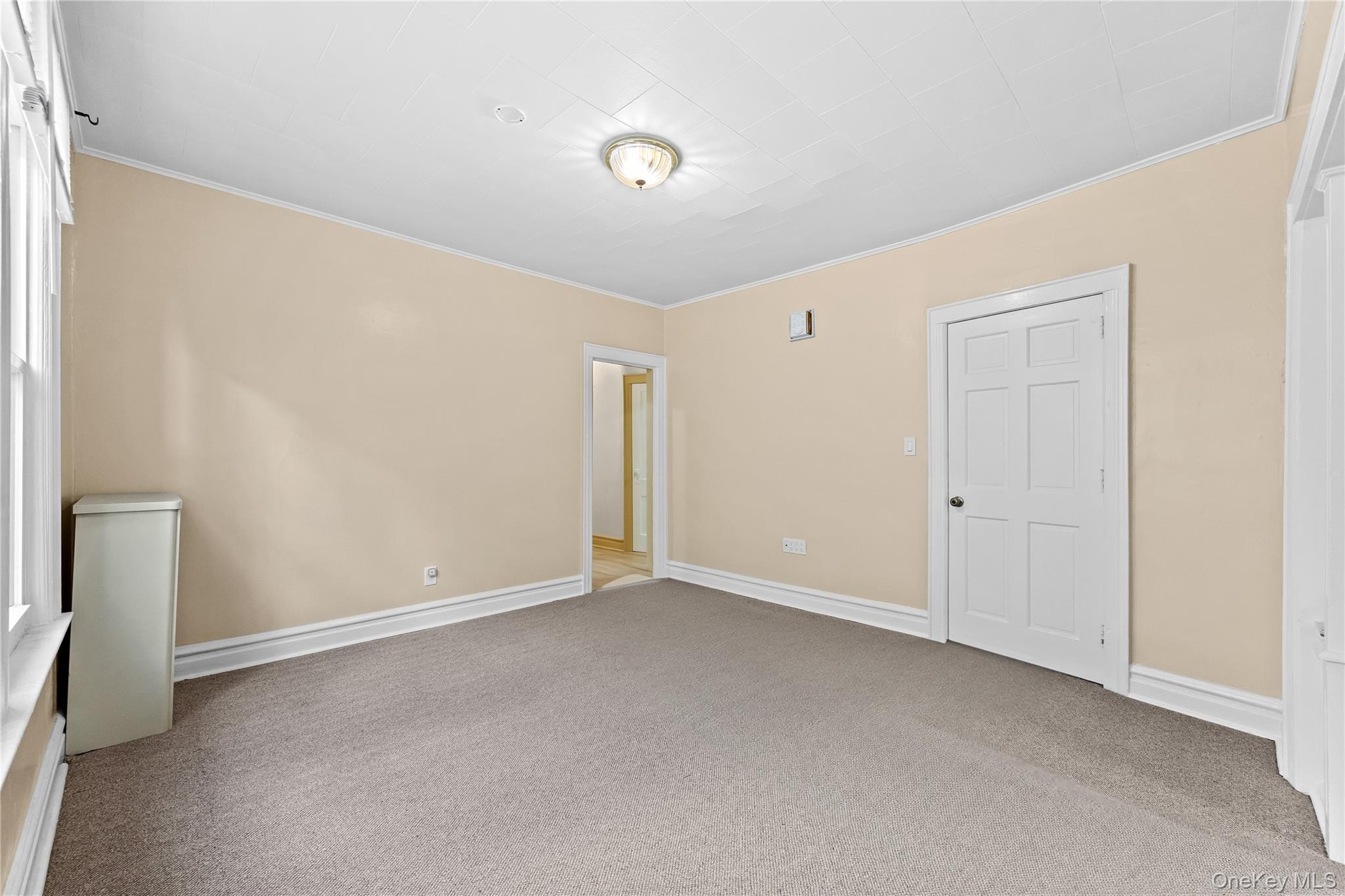 Single Family 86th Queens, NY 11421, MLS-906258-16