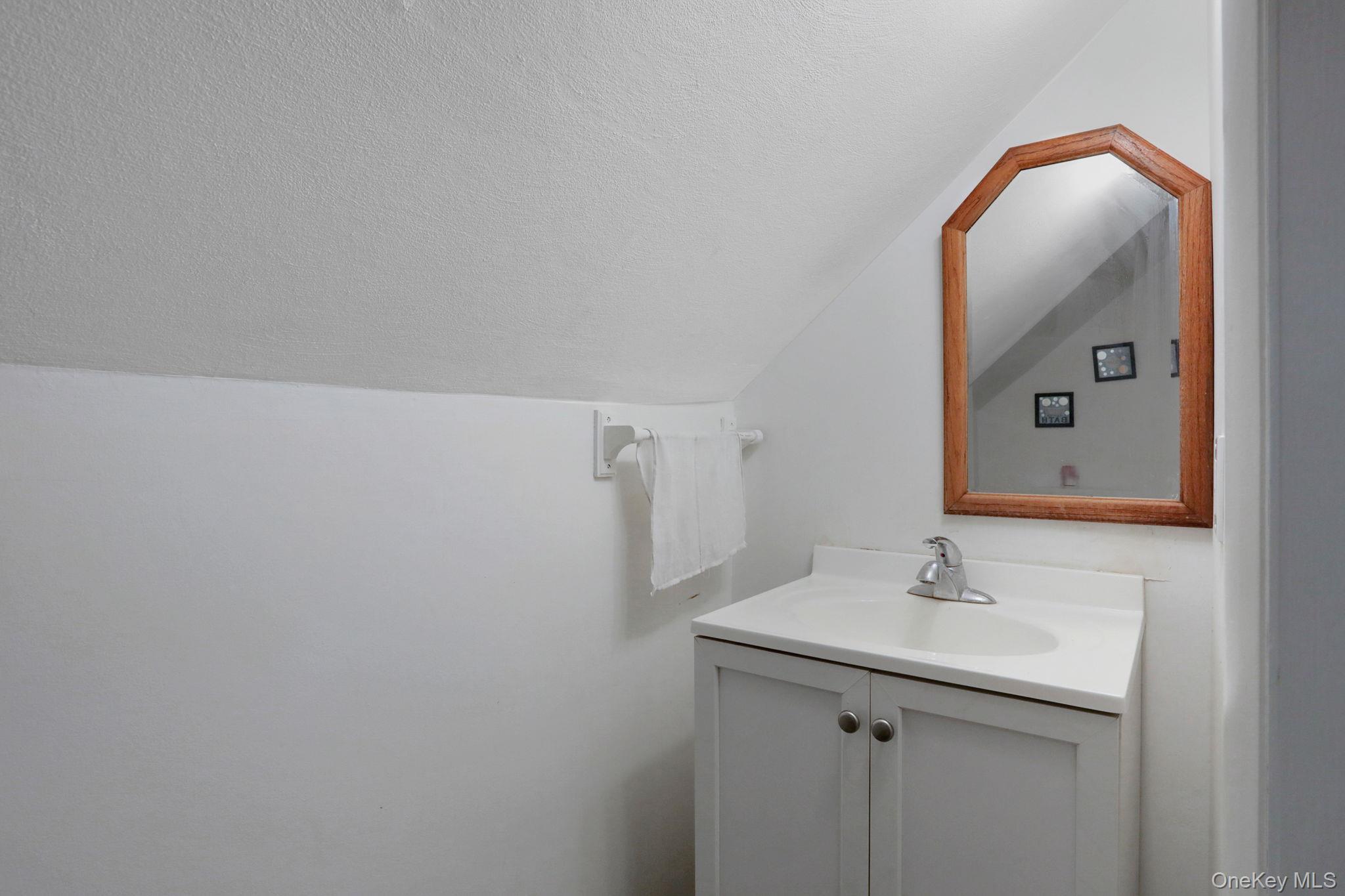 Single Family Osborne Hill Road  Dutchess County, NY 12590, MLS-906260-21