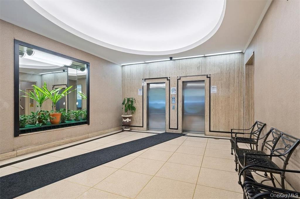 Coop Grand Concourse  Bronx, NY 10451, MLS-906261-4