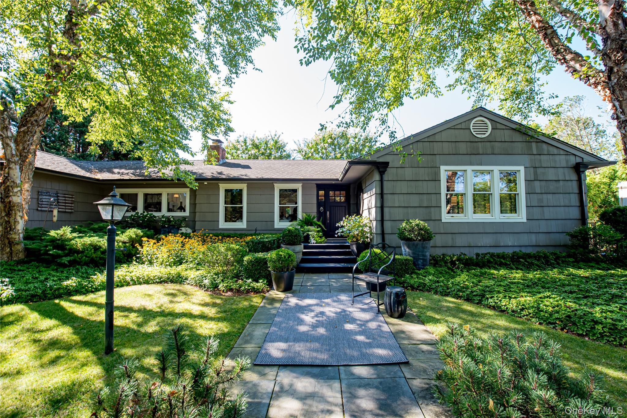 Single Family Shinnecock Hills Suffolk County, NY 11968, MLS-906262-2