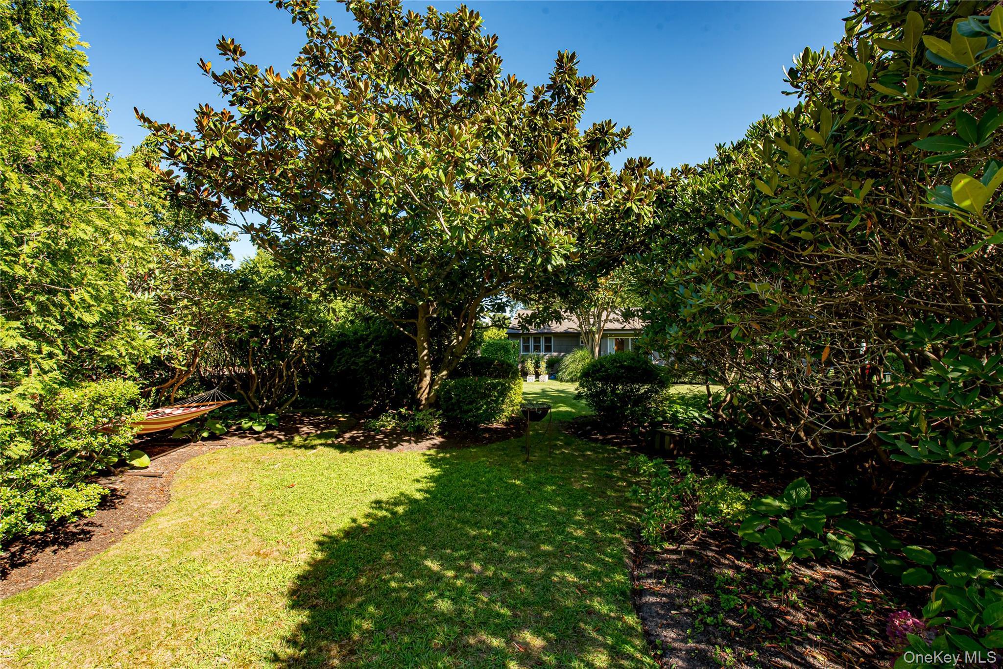 Single Family Shinnecock Hills Suffolk County, NY 11968, MLS-906262-32