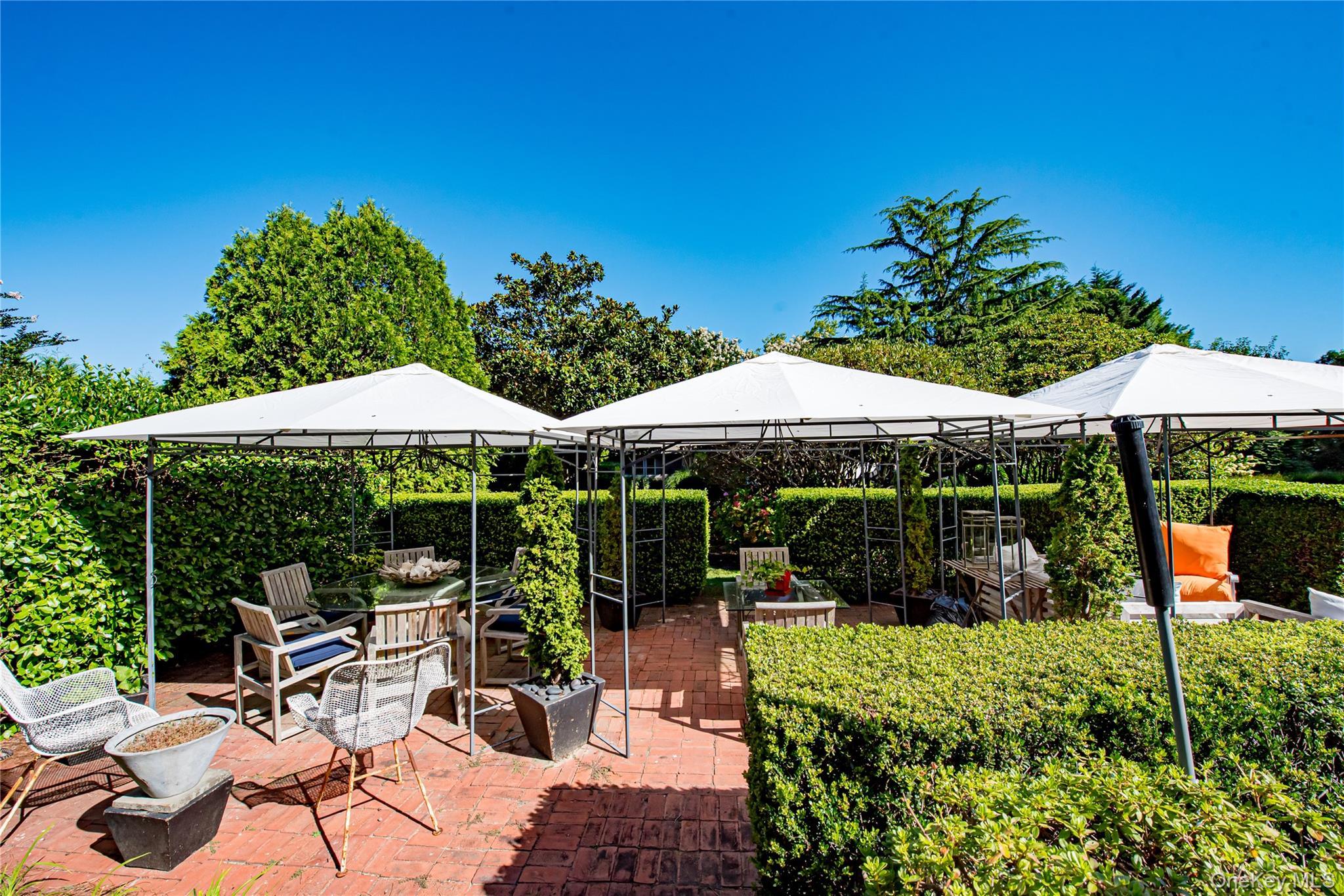 Single Family Shinnecock Hills Suffolk County, NY 11968, MLS-906262-38