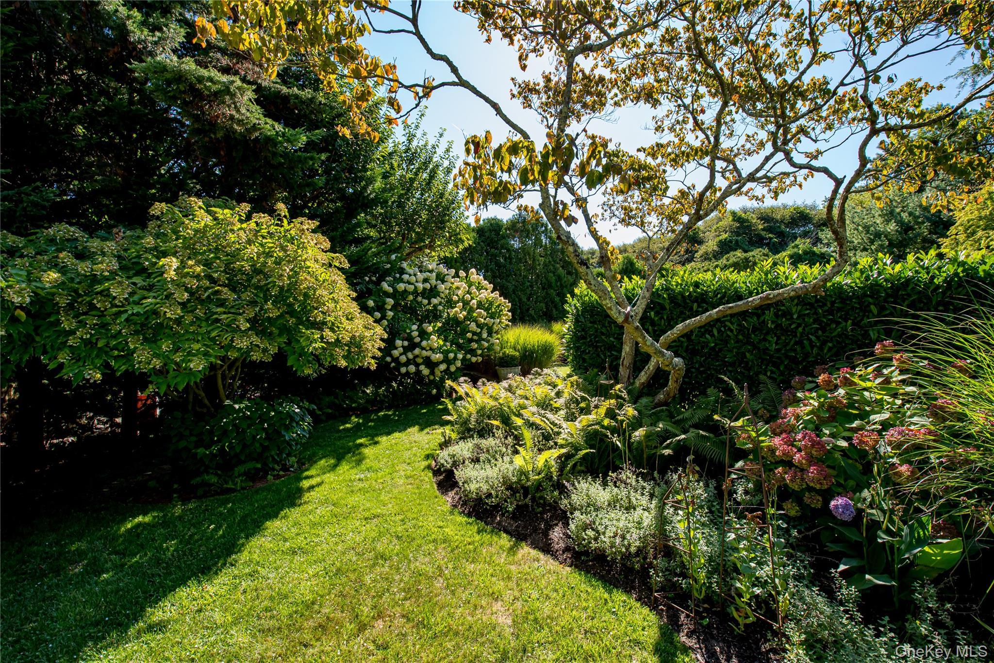 Single Family Shinnecock Hills Suffolk County, NY 11968, MLS-906262-42