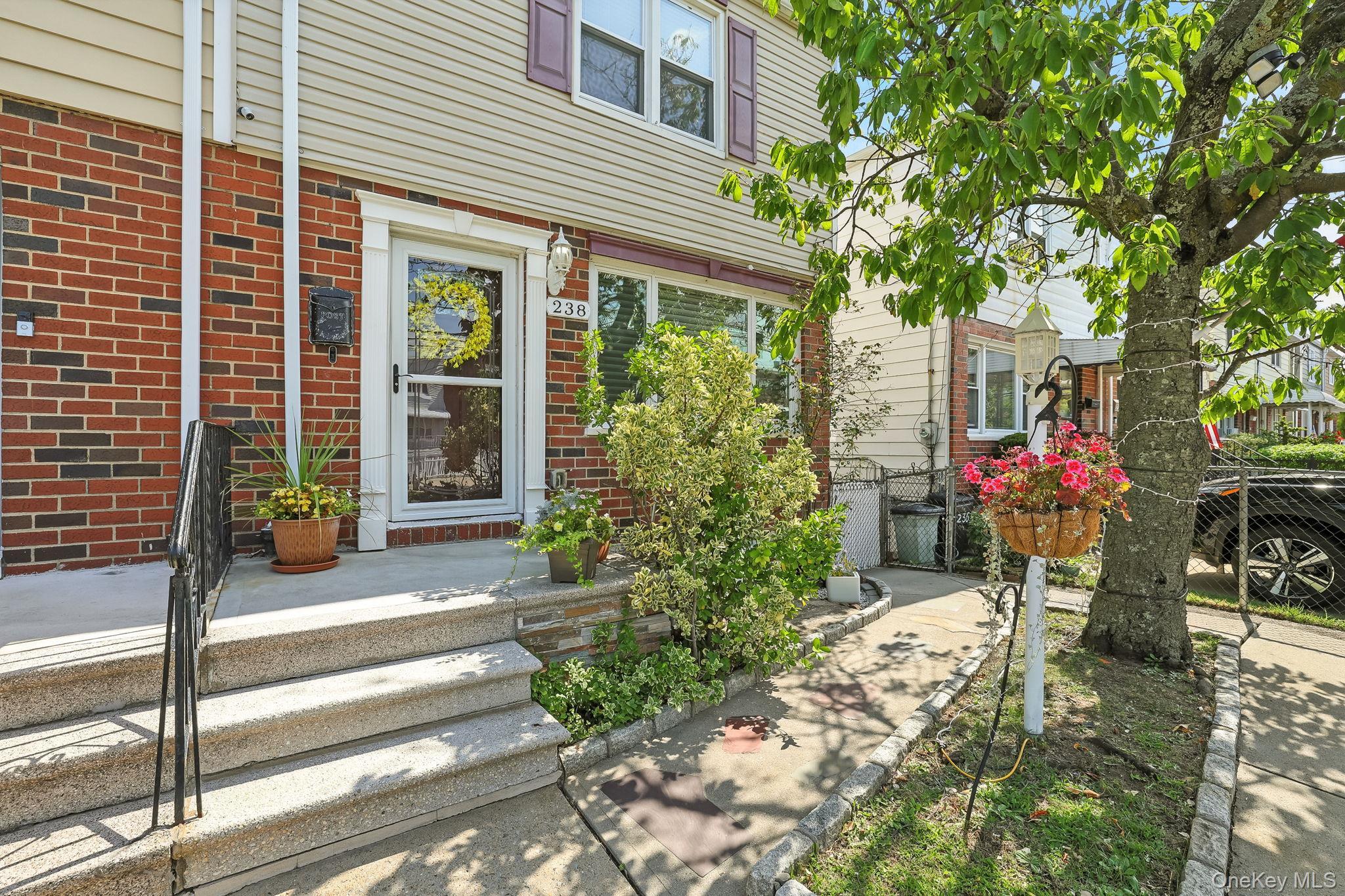 Single Family Swinton Bronx, NY 10465, MLS-906319-2