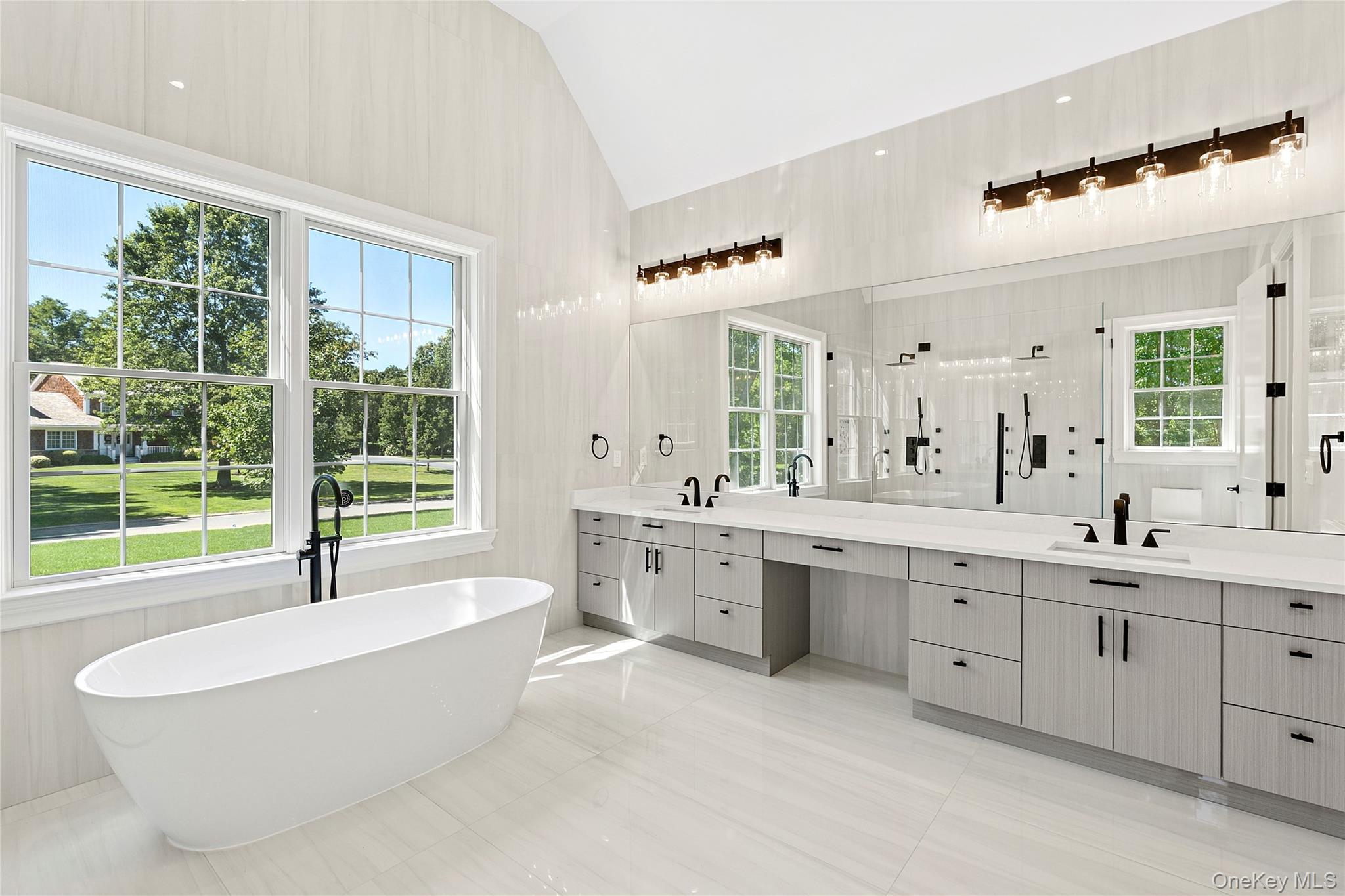 Single Family Deer Suffolk County, NY 11971, MLS-906322-16