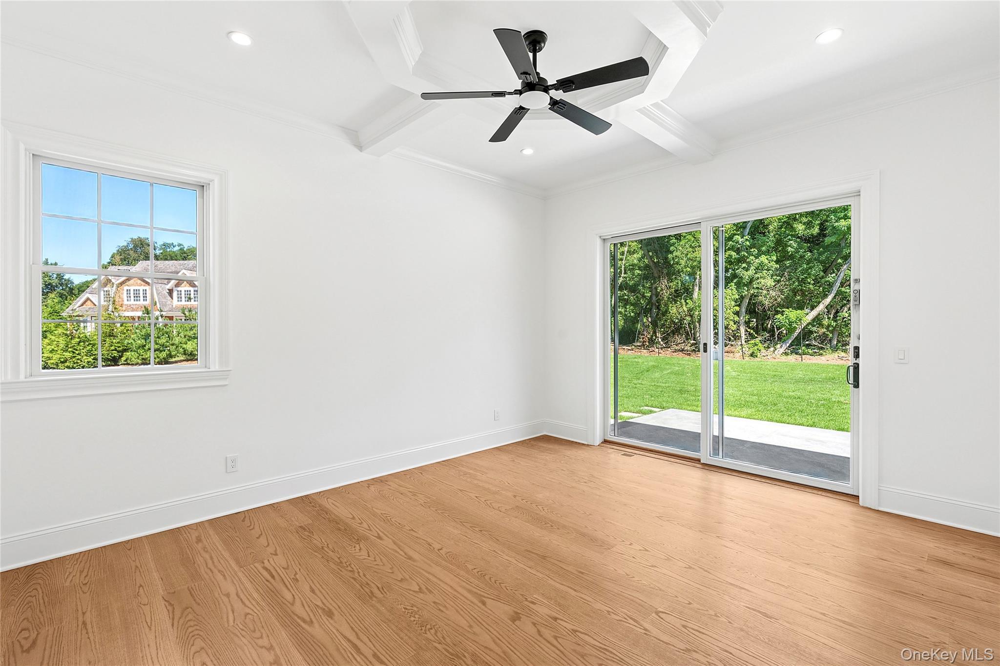 Single Family Deer  Suffolk County, NY 11971, MLS-906322-29