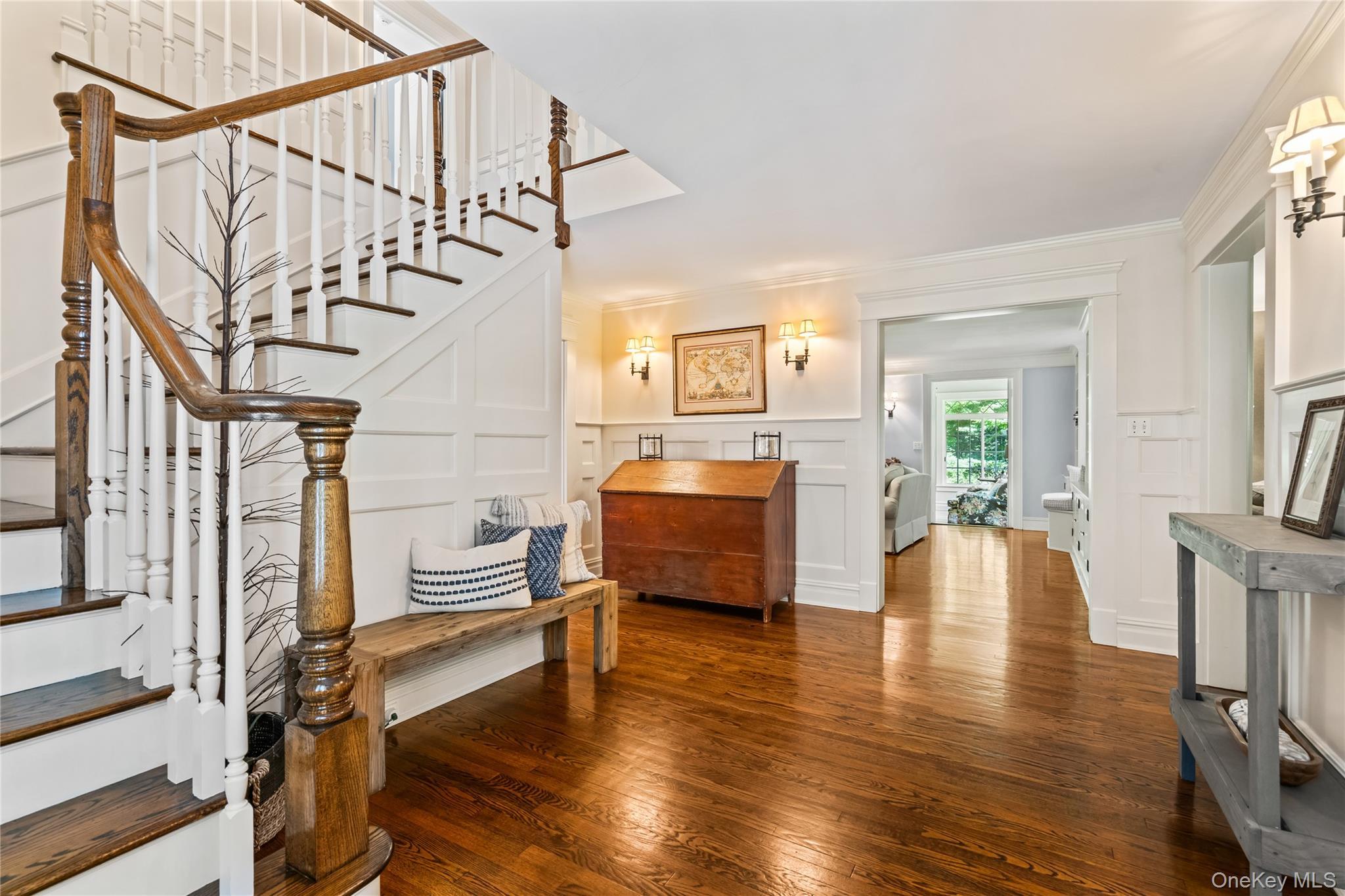 Single Family Gate Suffolk County, NY 11743, MLS-906380-7