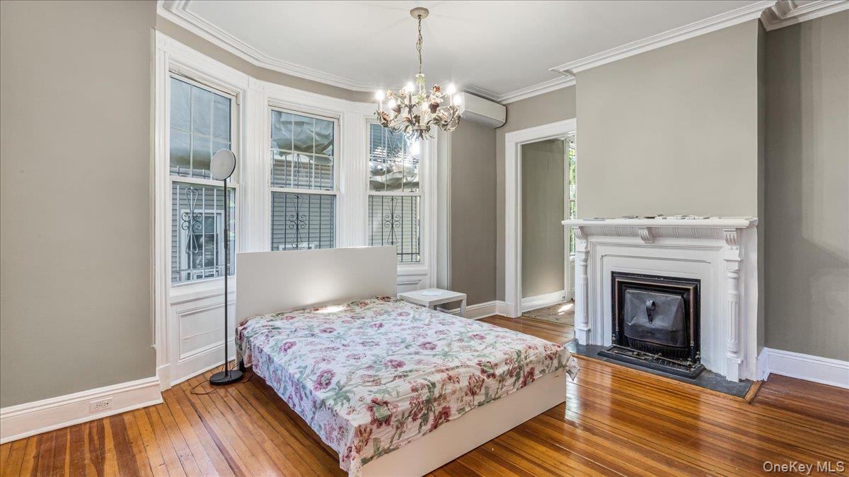 Single Family 120th  Queens, NY 11415, MLS-906381-11