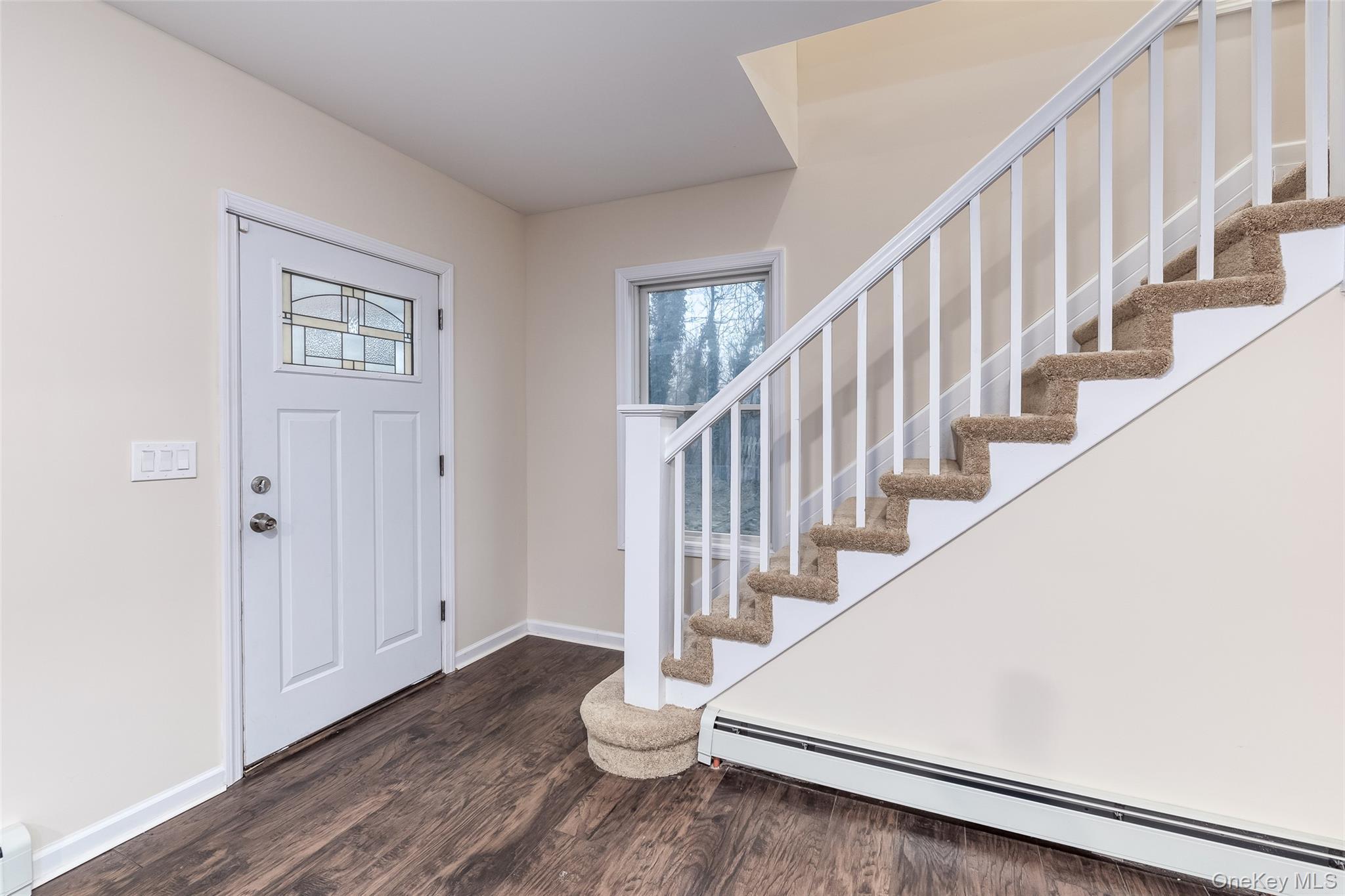 Single Family Main  Suffolk County, NY 11935, MLS-906405-2