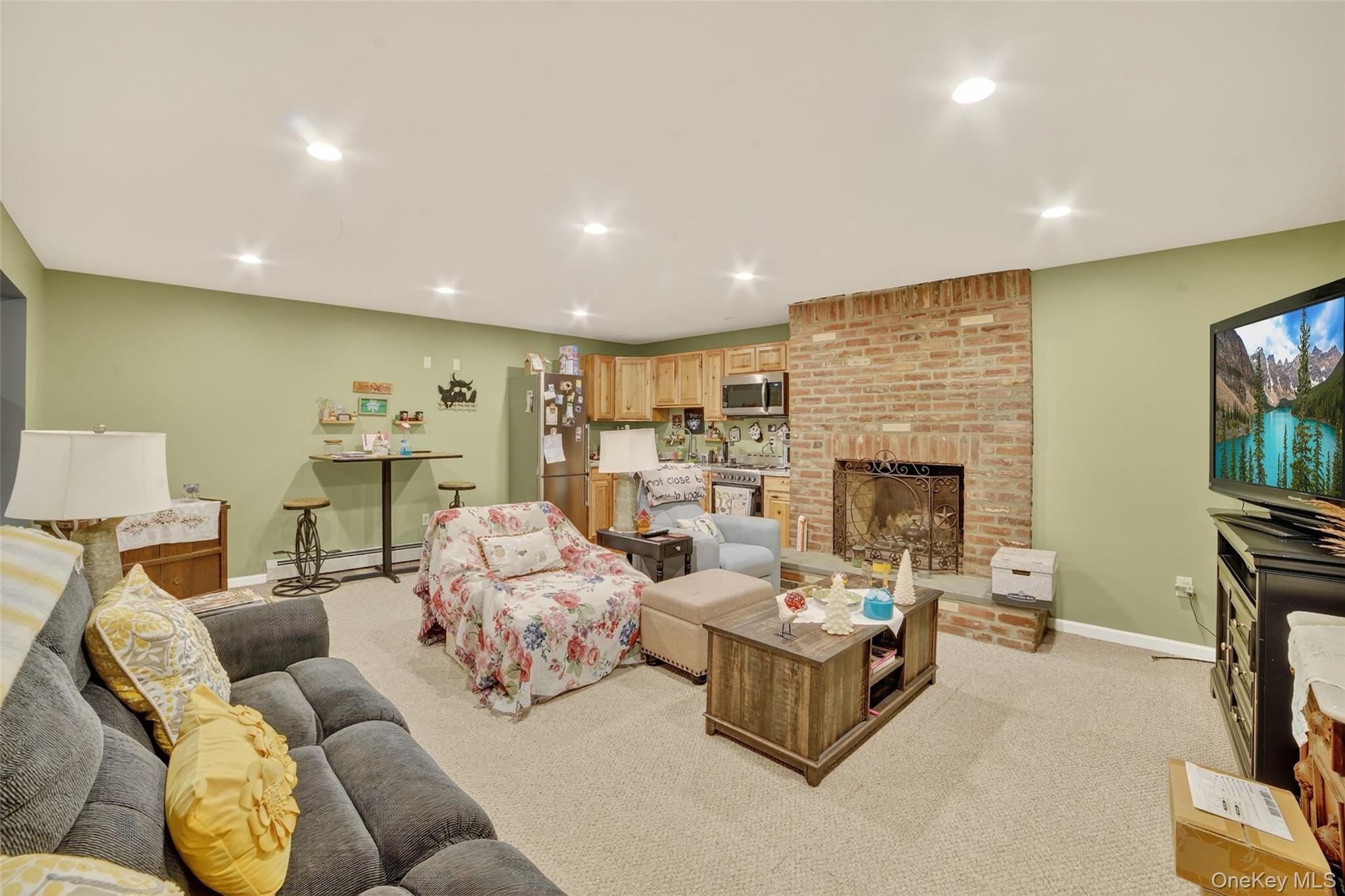 Single Family Route 9a  Westchester County, NY 10562, MLS-906409-22