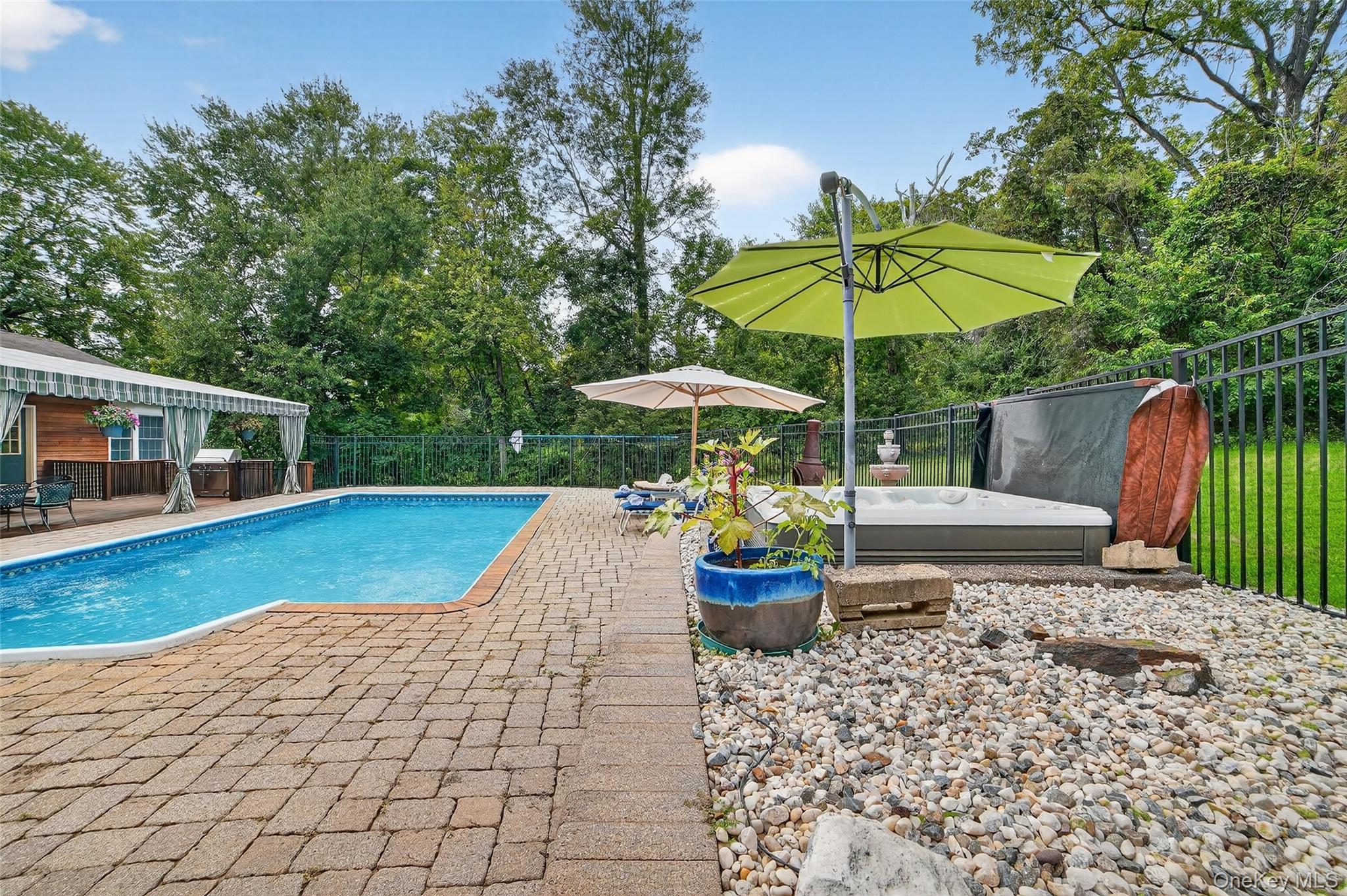 Single Family Route 9a  Westchester County, NY 10562, MLS-906409-31