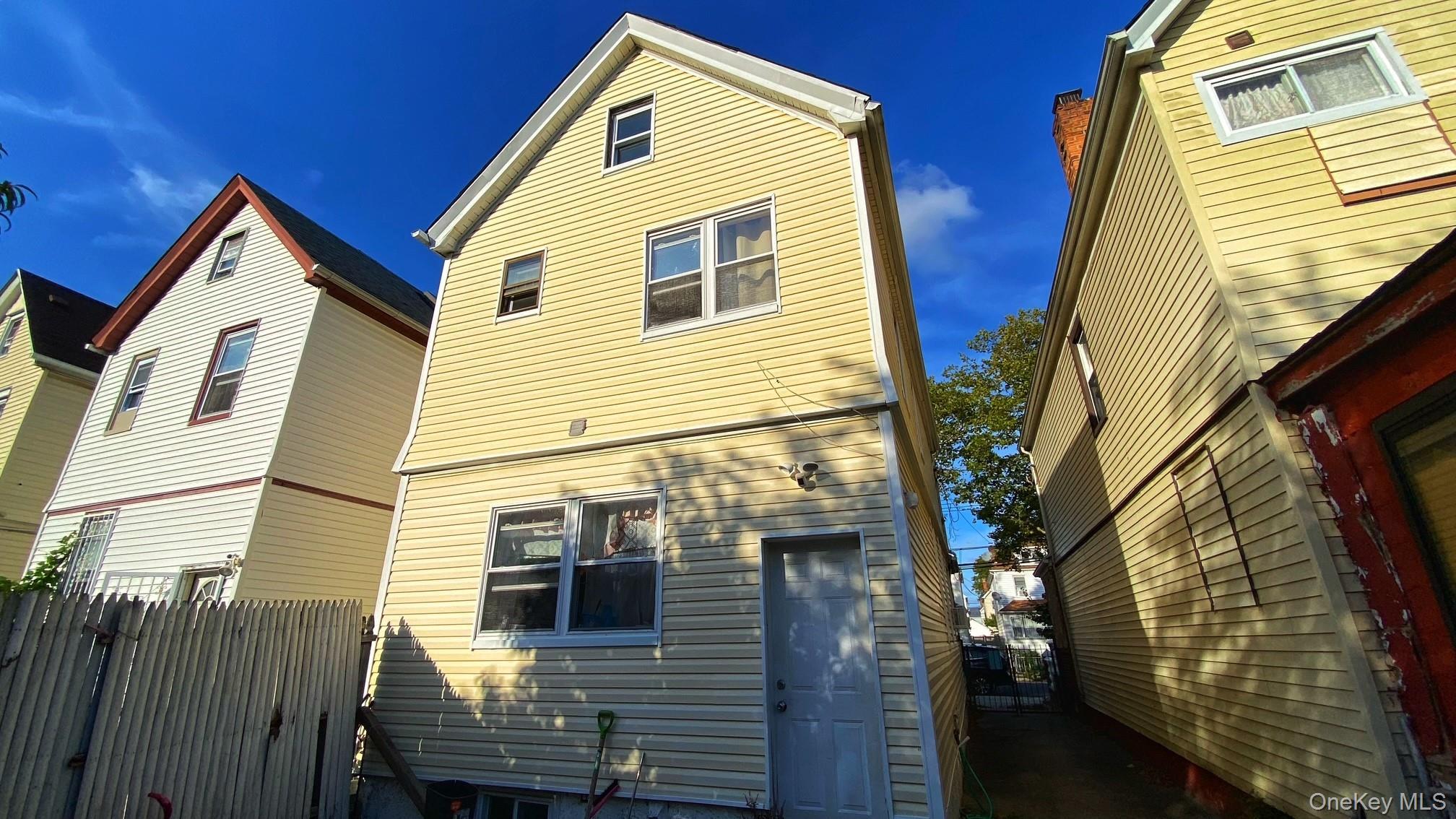 Single Family 202nd  Queens, NY 11423, MLS-906432-3
