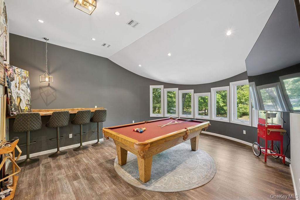 Single Family Lone Oak Suffolk County, NY 11787, MLS-906434-20