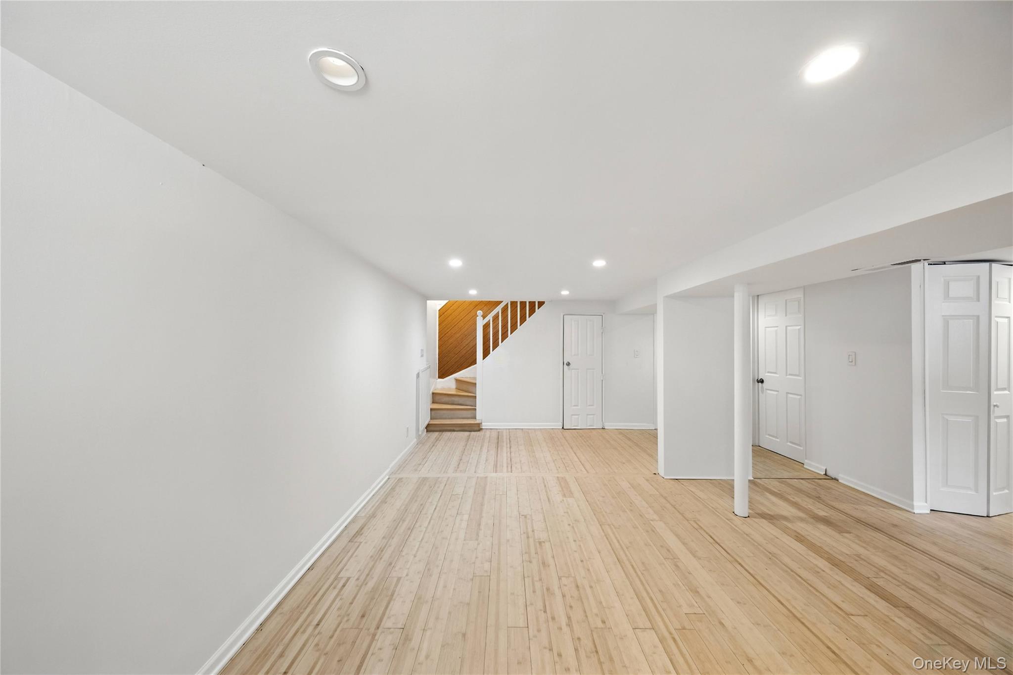 Single Family 69th  Queens, NY 11378, MLS-906463-20