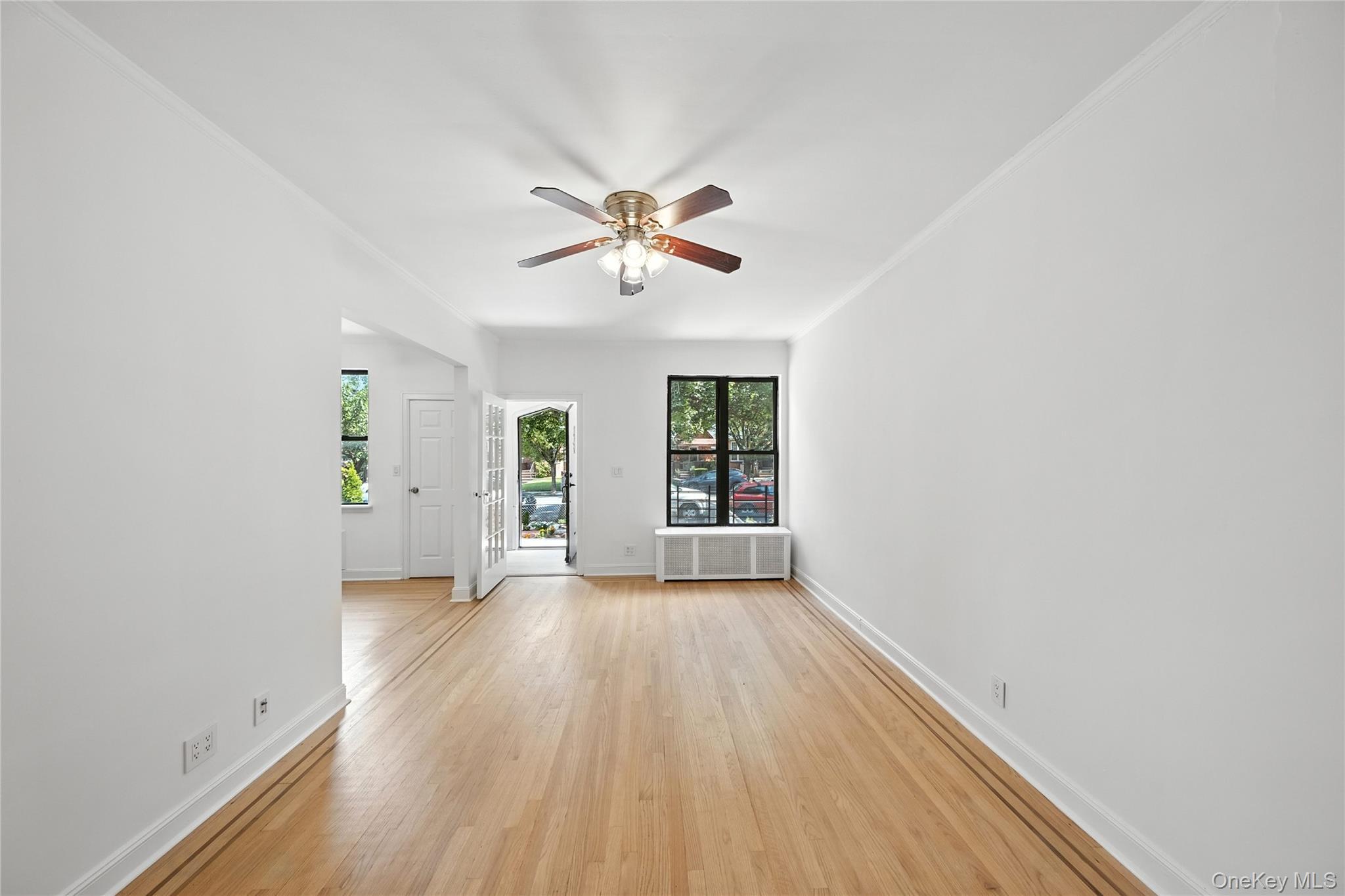 Single Family 69th  Queens, NY 11378, MLS-906463-5