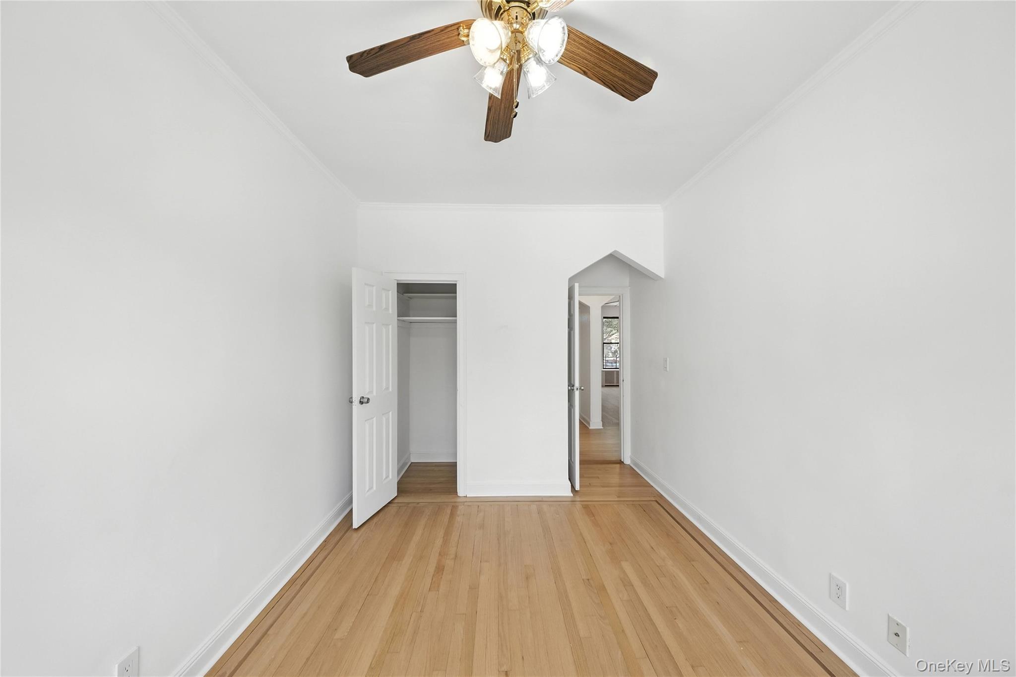 Single Family 69th  Queens, NY 11378, MLS-906463-9