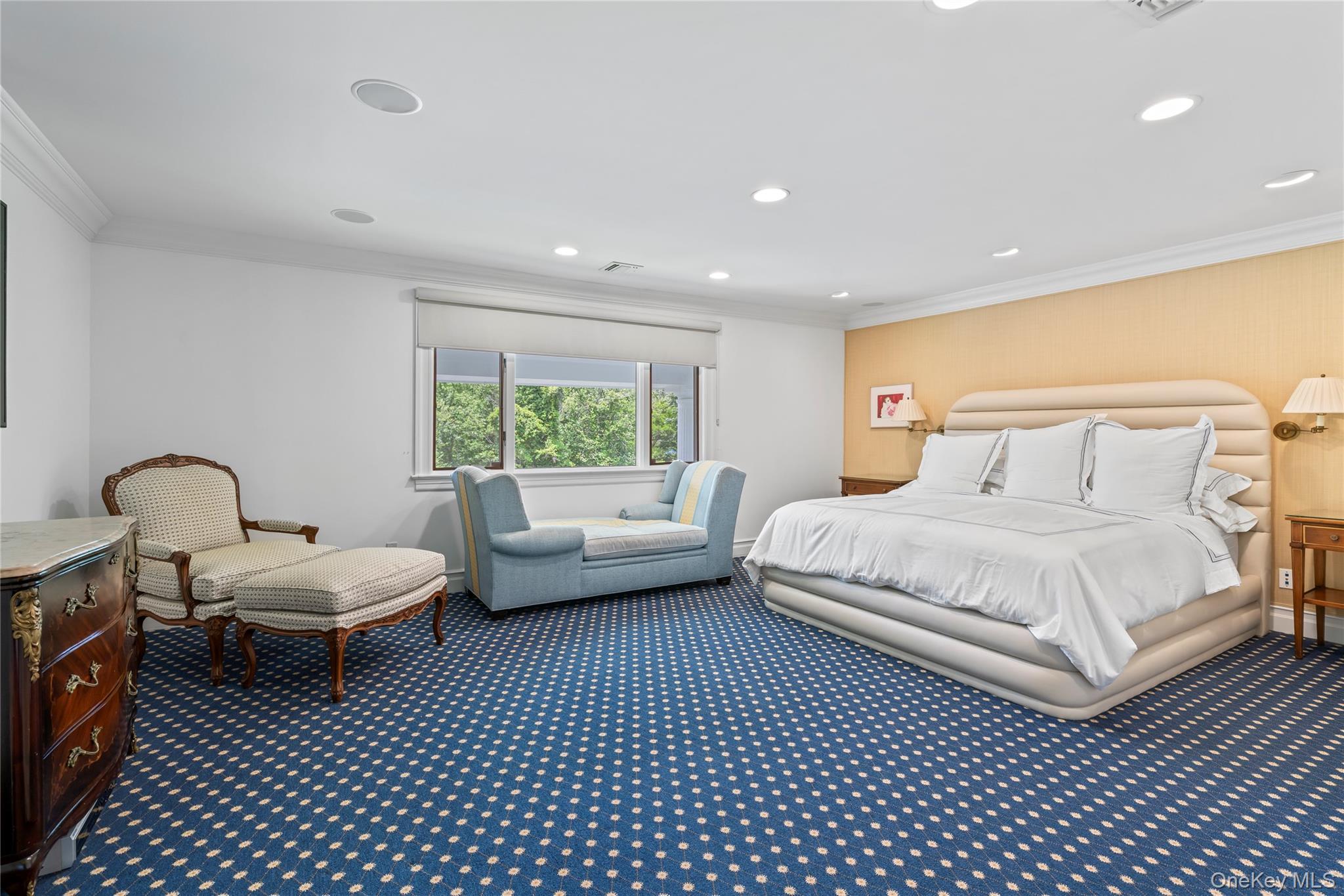 Single Family Montrose Nassau County, NY 11576, MLS-906465-19