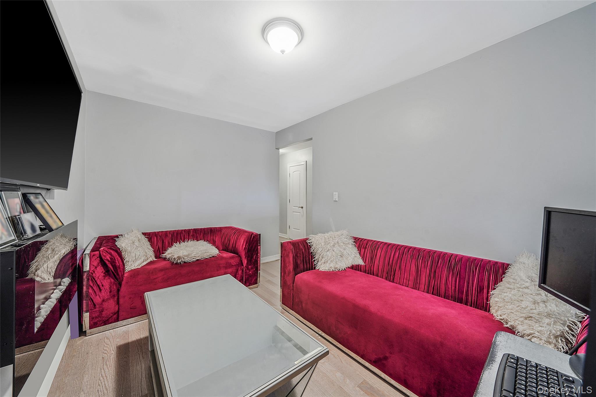 Single Family 99th  Brooklyn, NY 11236, MLS-906467-20