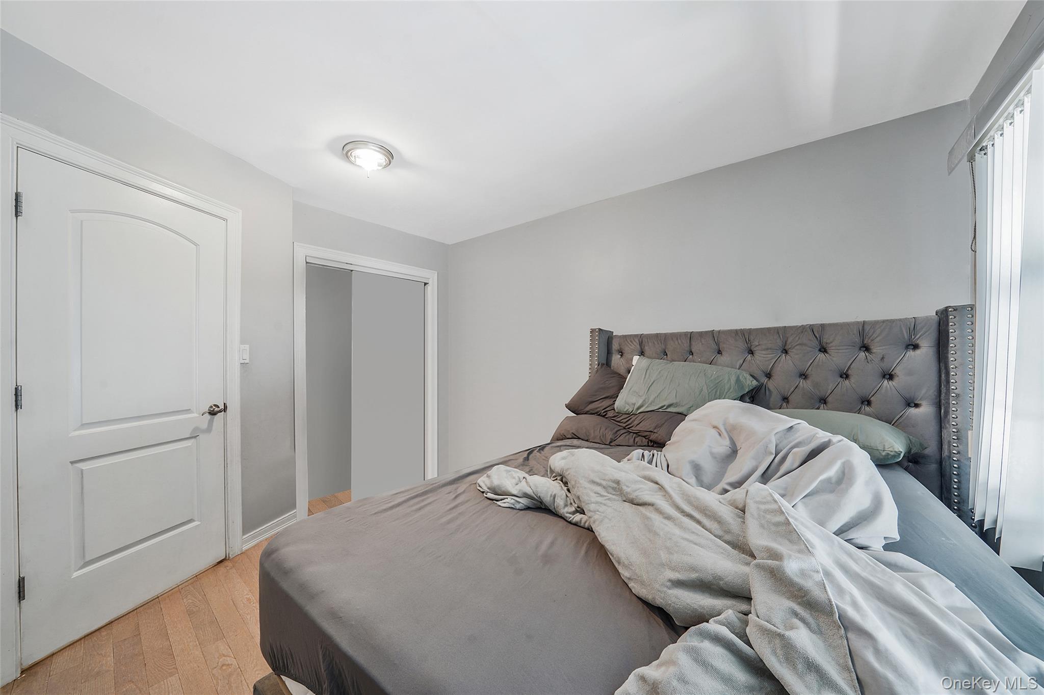 Single Family 99th  Brooklyn, NY 11236, MLS-906467-25