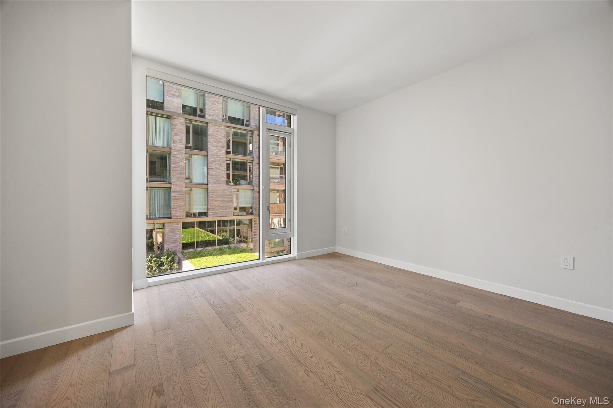 Condo 43rd  Manhattan, NY 10036, MLS-906488-11