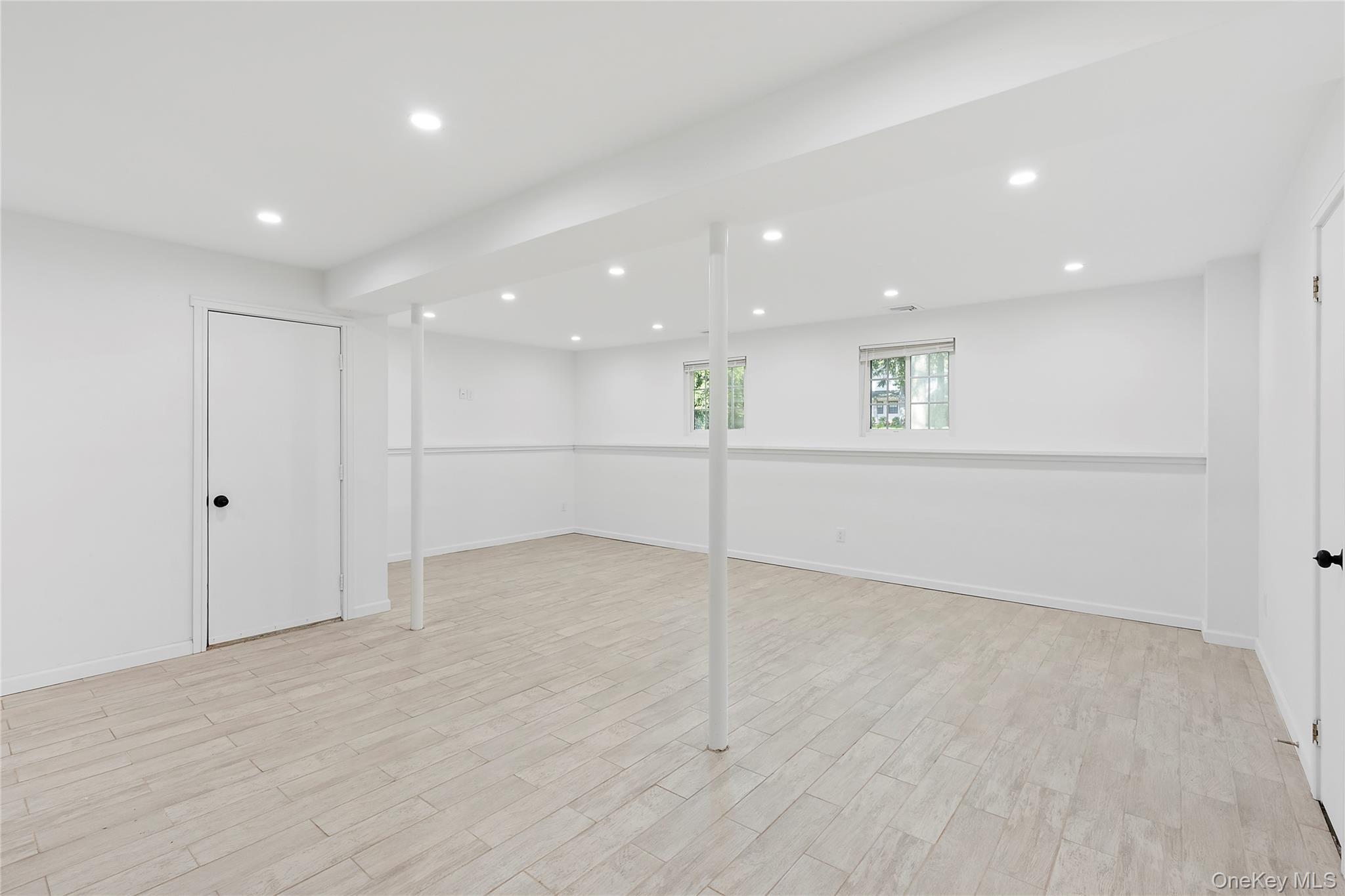 Single Family Trout Brook Lane Suffolk County, NY 11931, MLS-906497-10