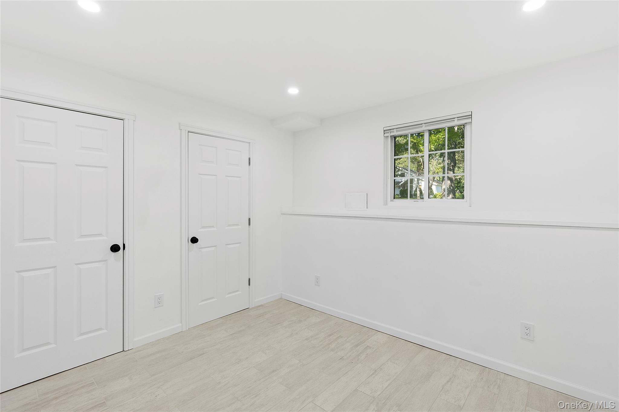 Single Family Trout Brook Lane Suffolk County, NY 11931, MLS-906497-5