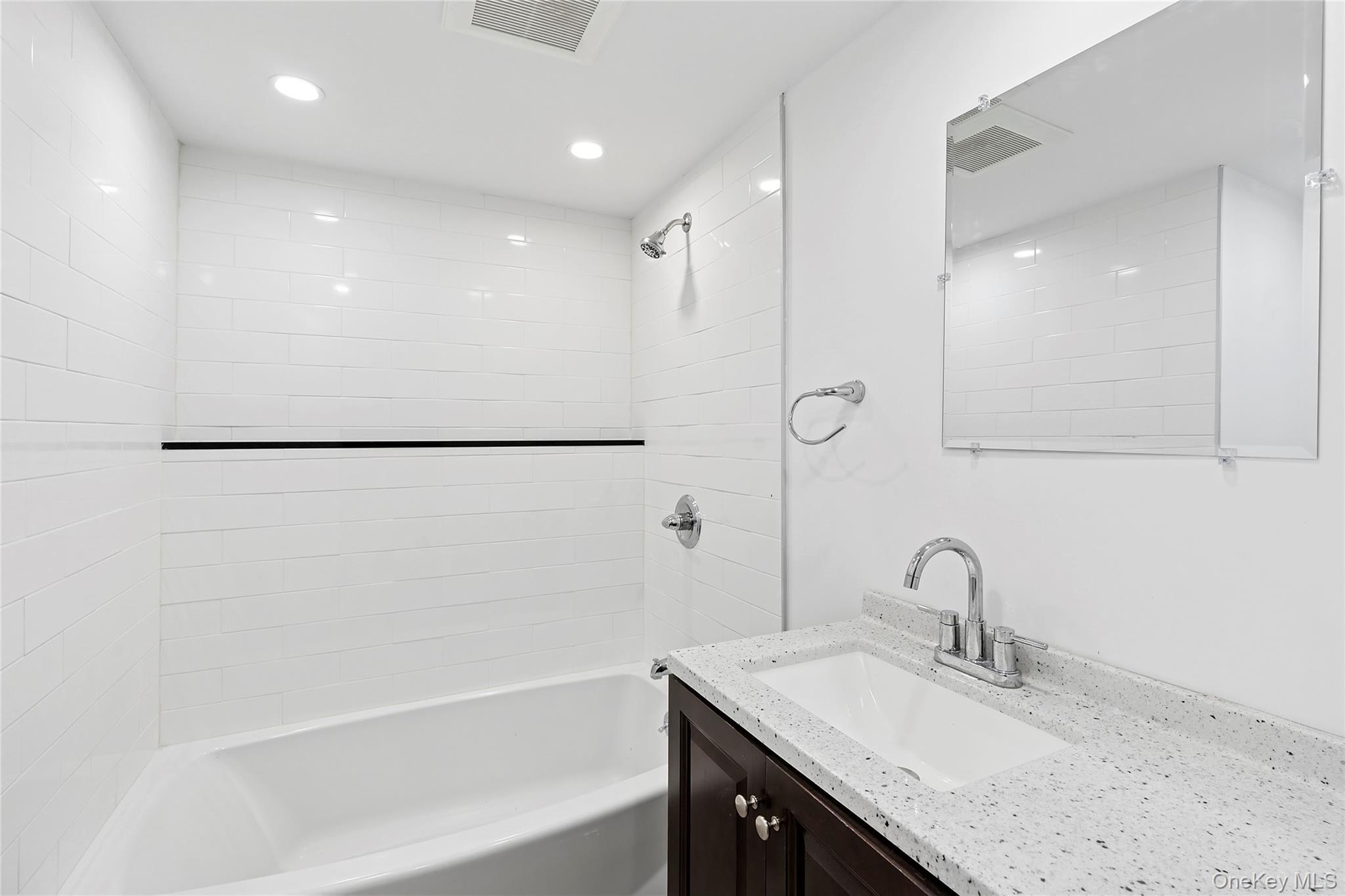 Single Family Trout Brook Lane Suffolk County, NY 11931, MLS-906497-8