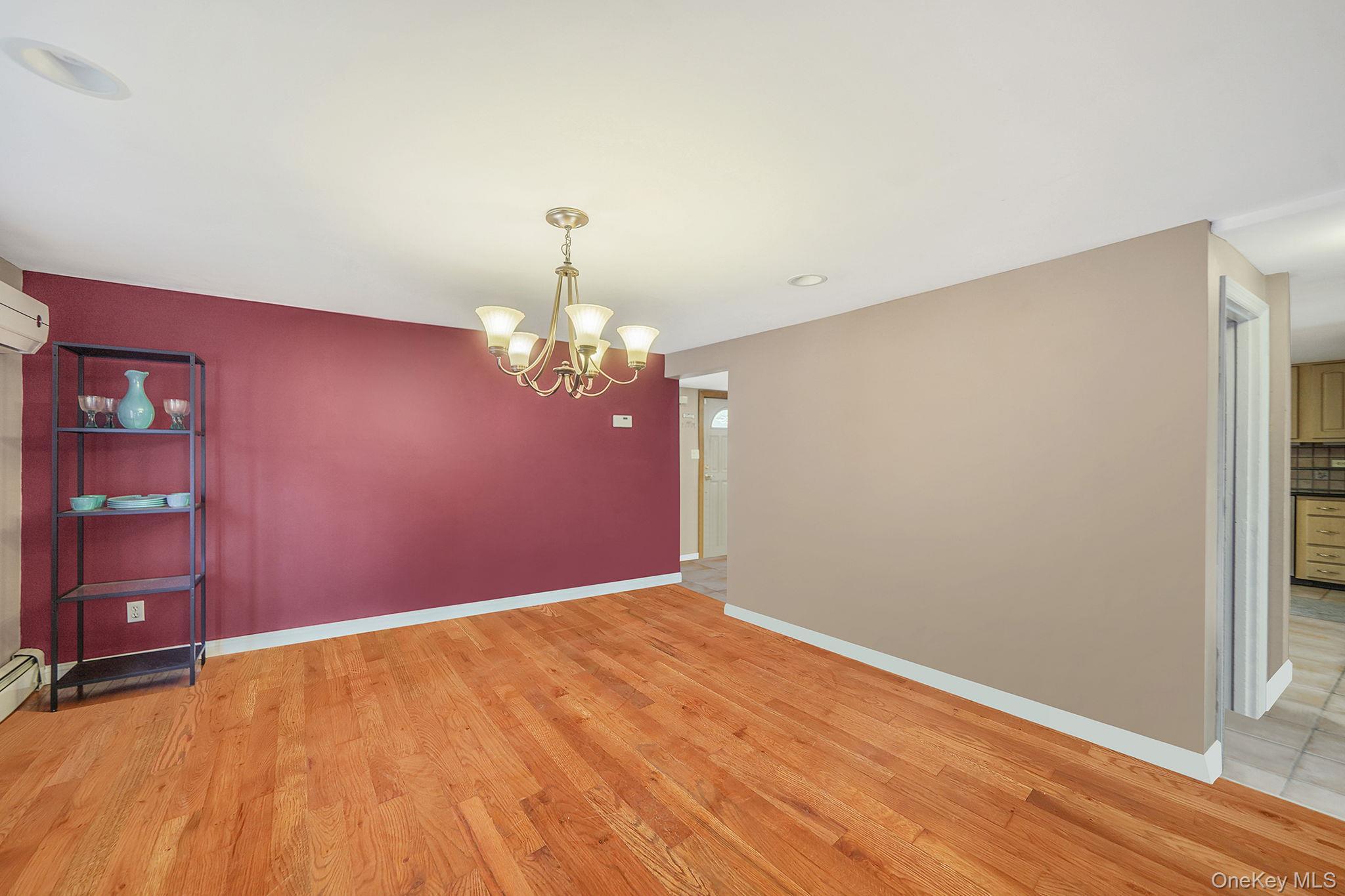 Single Family Valentine  Nassau County, NY 11542, MLS-906500-10