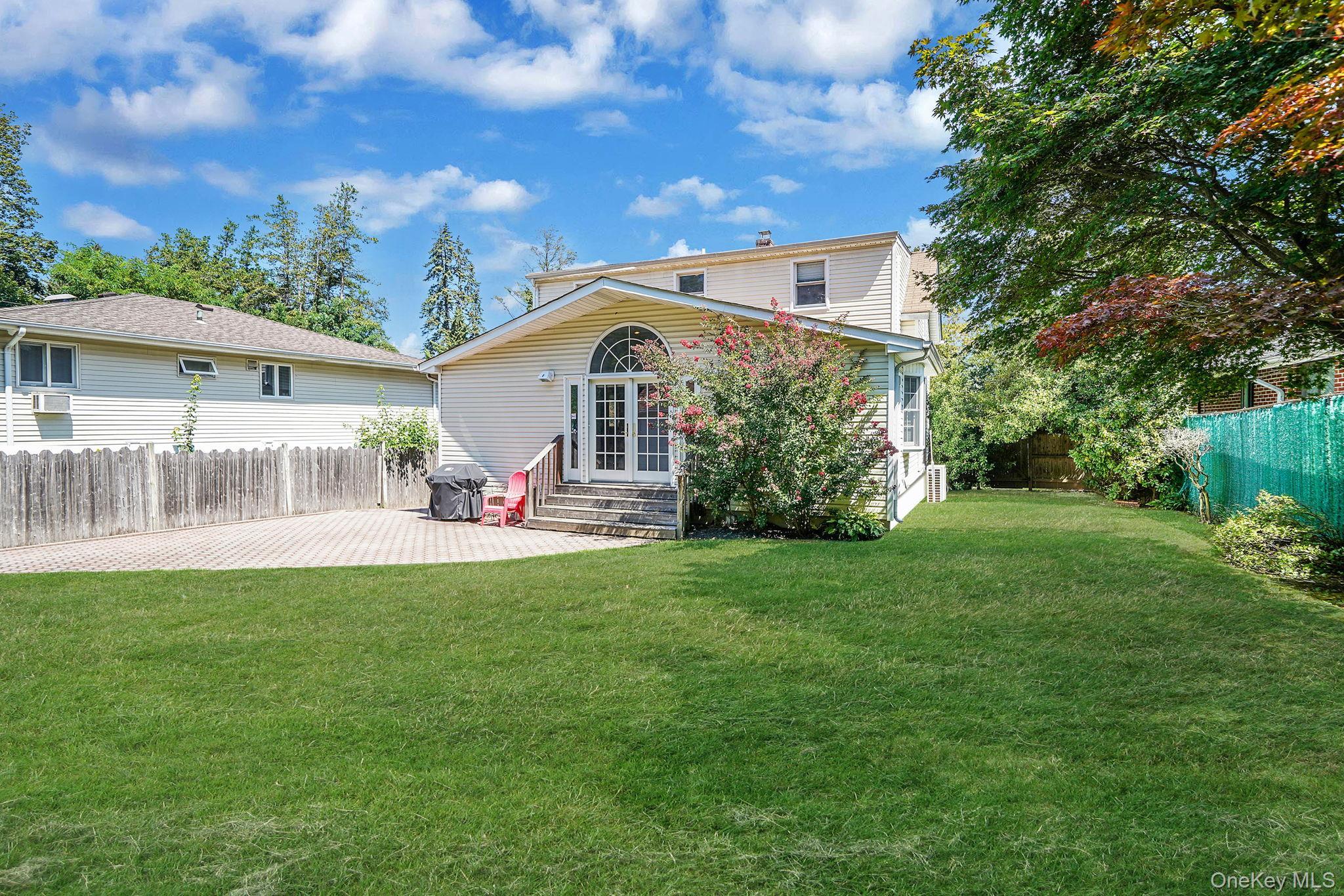 Single Family Valentine  Nassau County, NY 11542, MLS-906500-18