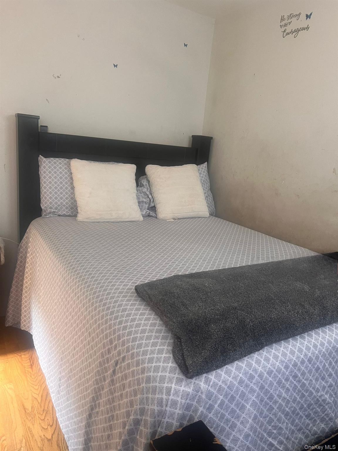 Single Family 205 Queens, NY 11412, MLS-906557-11