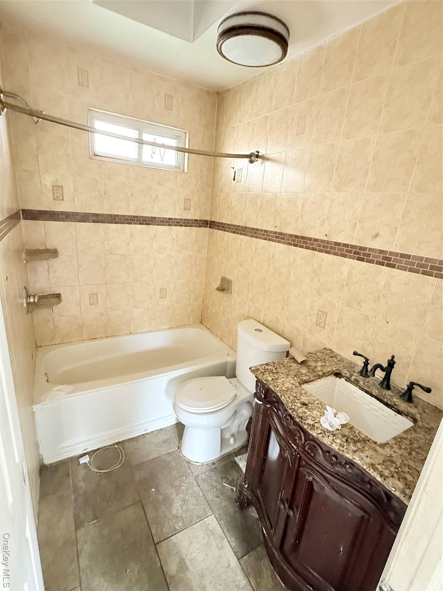 Single Family Dartmouth  Nassau County, NY 11550, MLS-906562-10