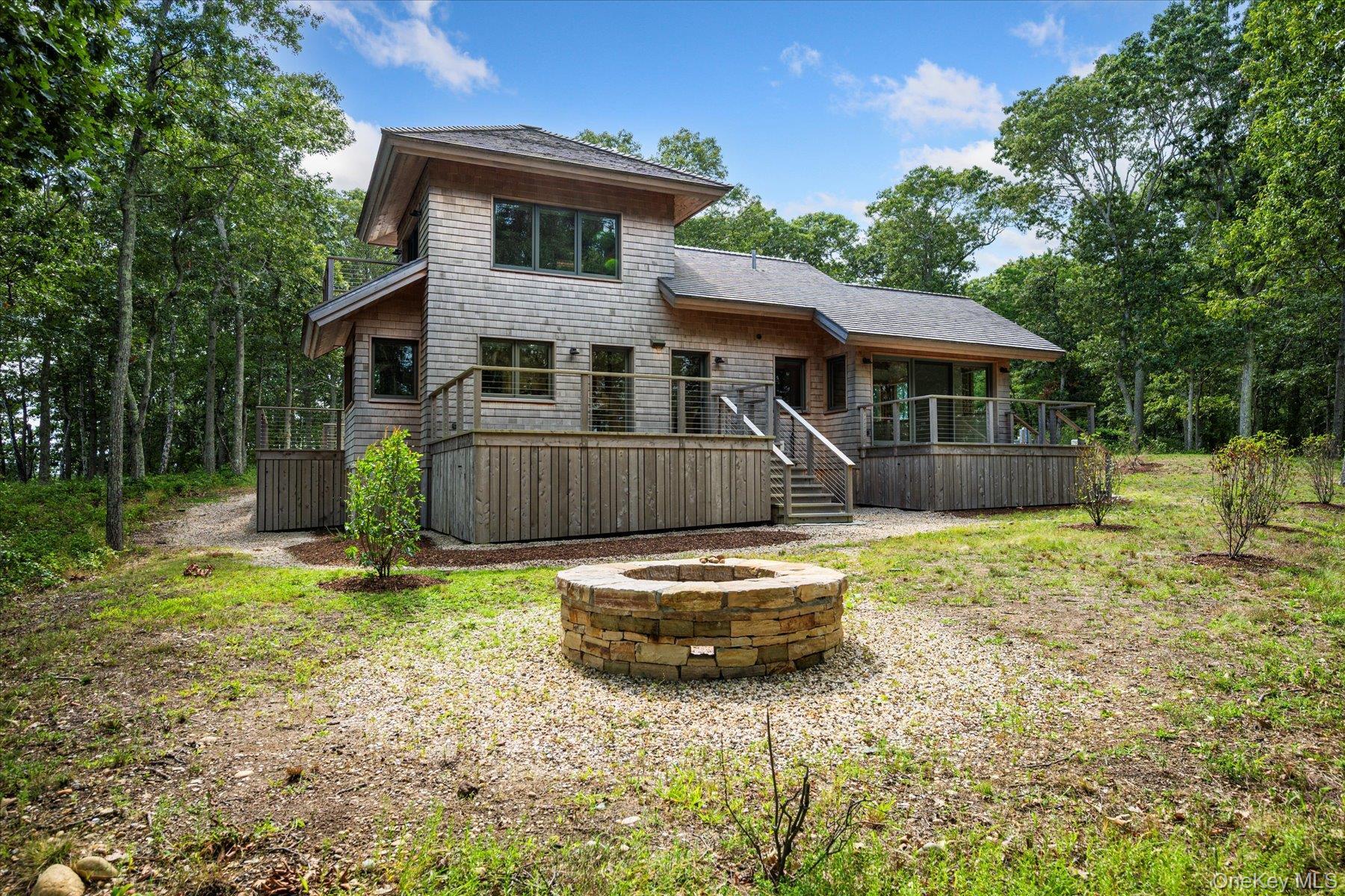 Single Family Thompson Suffolk County, NY 11964, MLS-906564-41