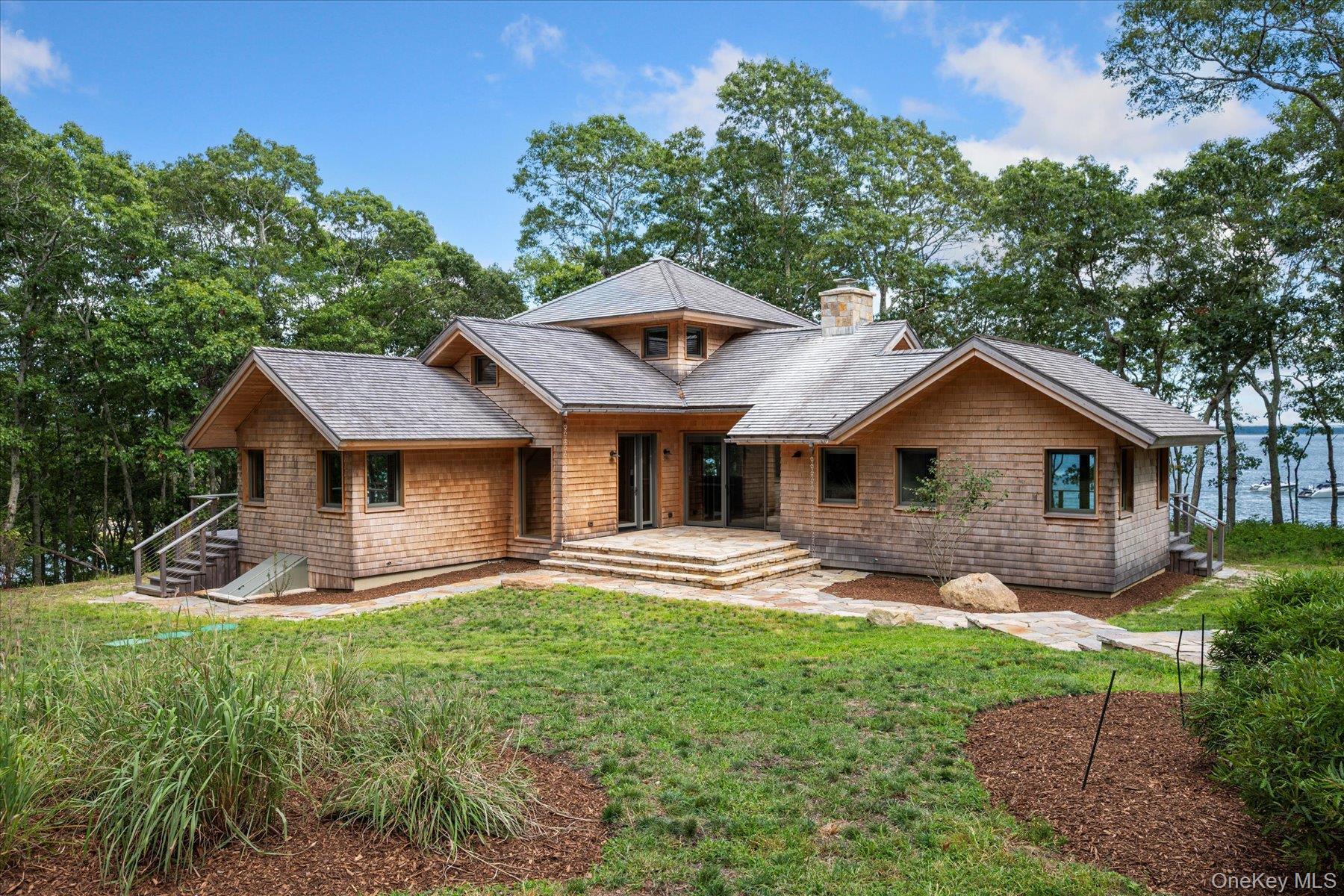 Single Family Thompson Suffolk County, NY 11964, MLS-906564-42