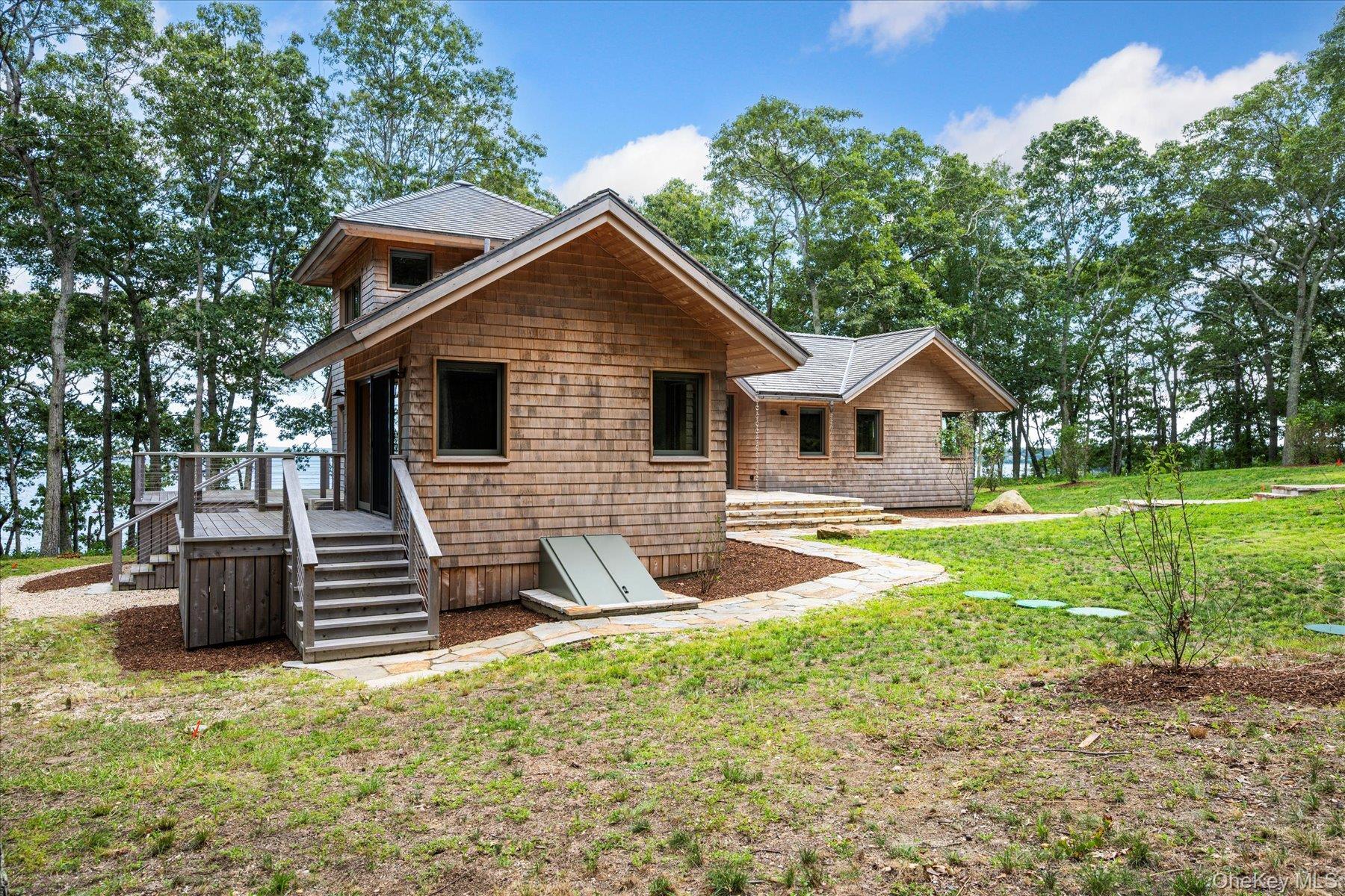 Single Family Thompson Suffolk County, NY 11964, MLS-906564-46