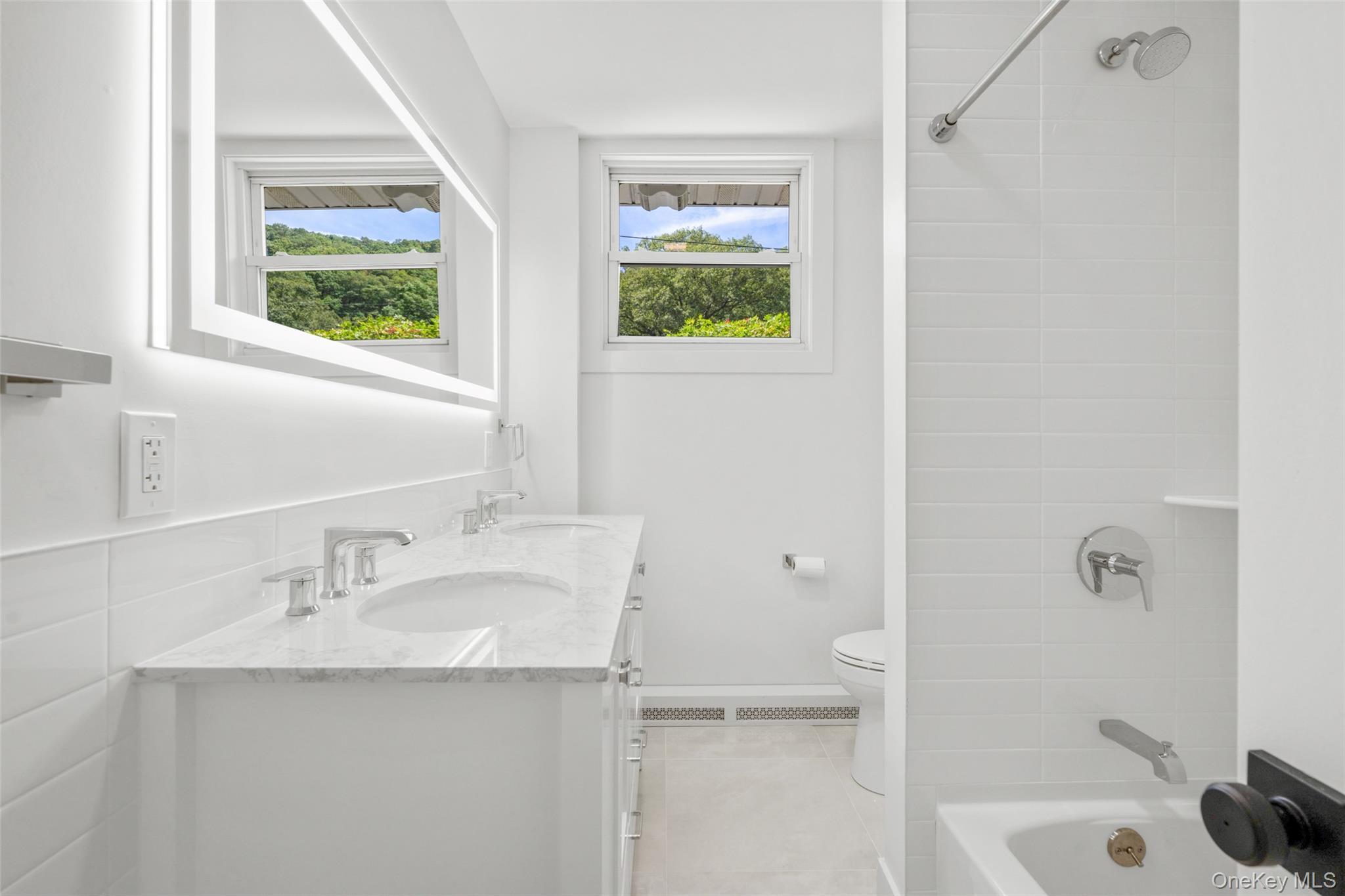 Single Family Tuxedo  Westchester County, NY 10532, MLS-906612-16