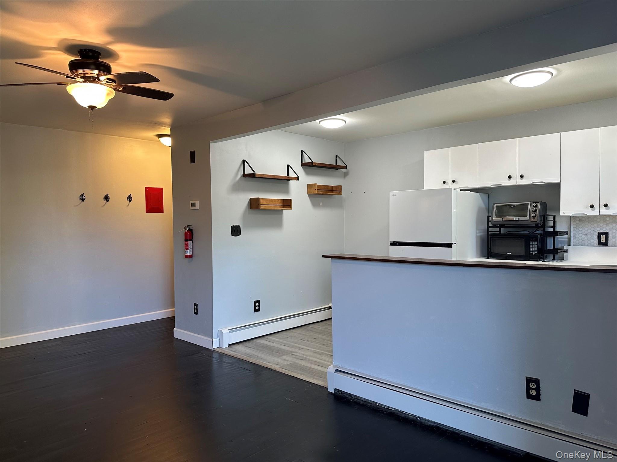 Coop Fairharbor  Suffolk County, NY 11772, MLS-906629-6