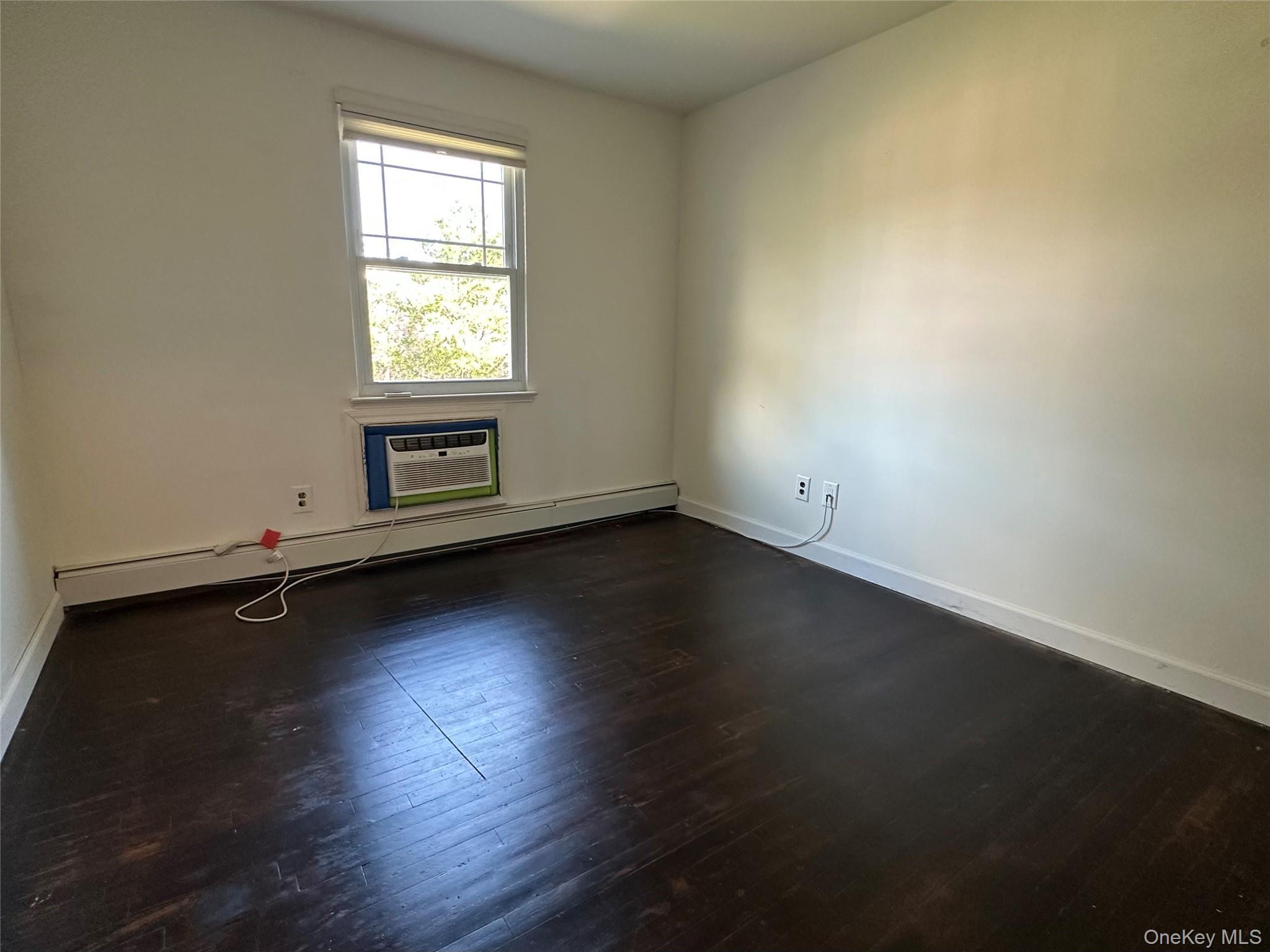 Coop Fairharbor  Suffolk County, NY 11772, MLS-906629-9