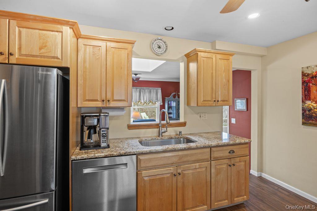 Single Family Newark  Suffolk County, NY 11757, MLS-906631-14