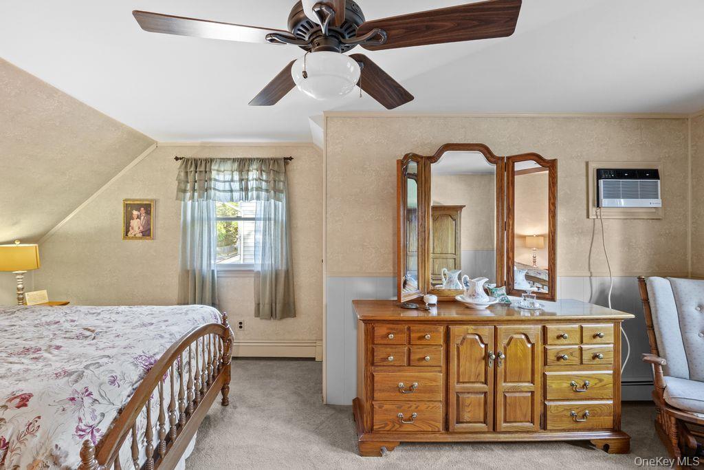 Single Family Newark  Suffolk County, NY 11757, MLS-906631-23